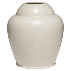 Vaso in una raffinata custodia craquelé, Orchies, 1930S