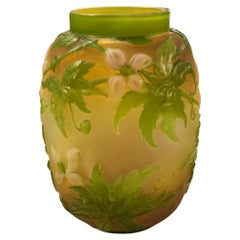 Vase in glass souffle, Sign: Galle, Style: Jugendstil, Art Nouveau, Liberty