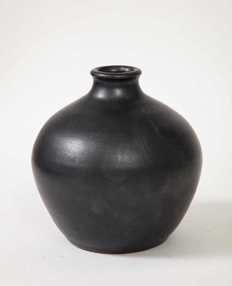 Modern Round Black Glazed Ceramic Vase by Leon Pointu, France, c. 1930 For Sale