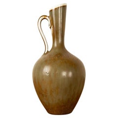 Vase en céramique émaillée kaki de Gunnar Nylund pour Rörstrand Suède 1960.
