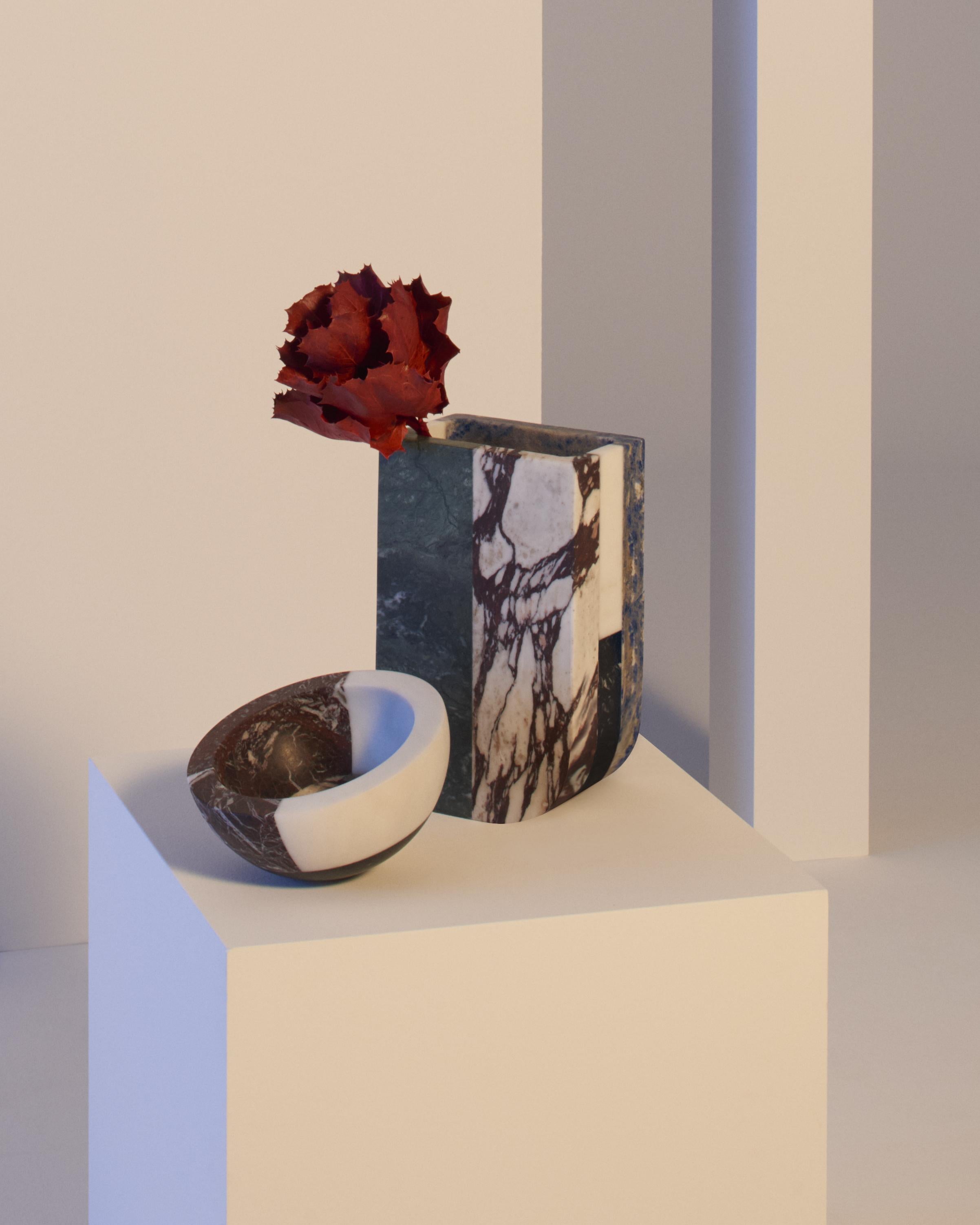 Italian New Modern Vase in Marble Creator Arthur Arbesser For Sale