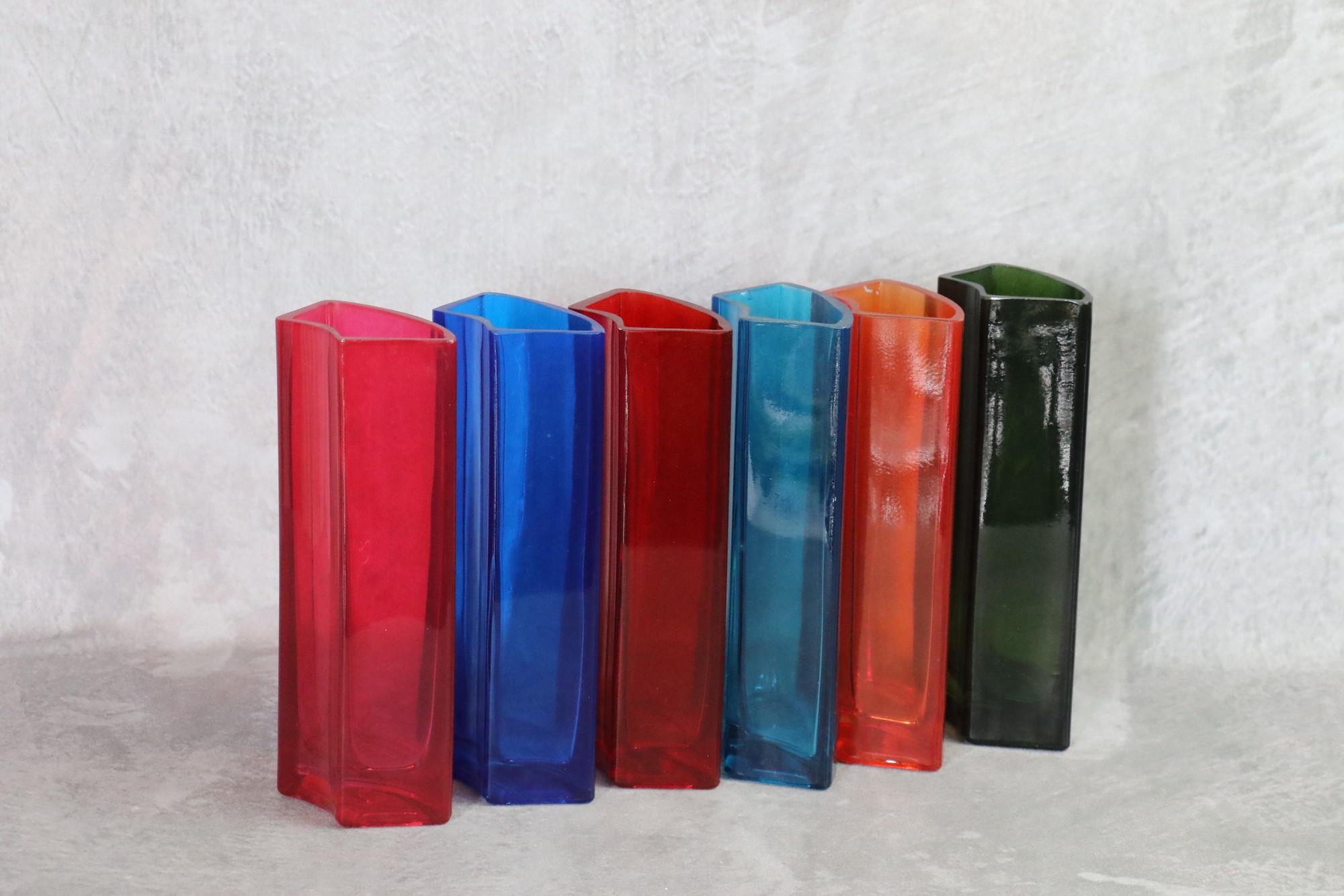 Vase in Multicoloured Glass by Per Ivar Ledang, 90s, Scandinavian Design In Good Condition For Sale In Camblanes et Meynac, FR