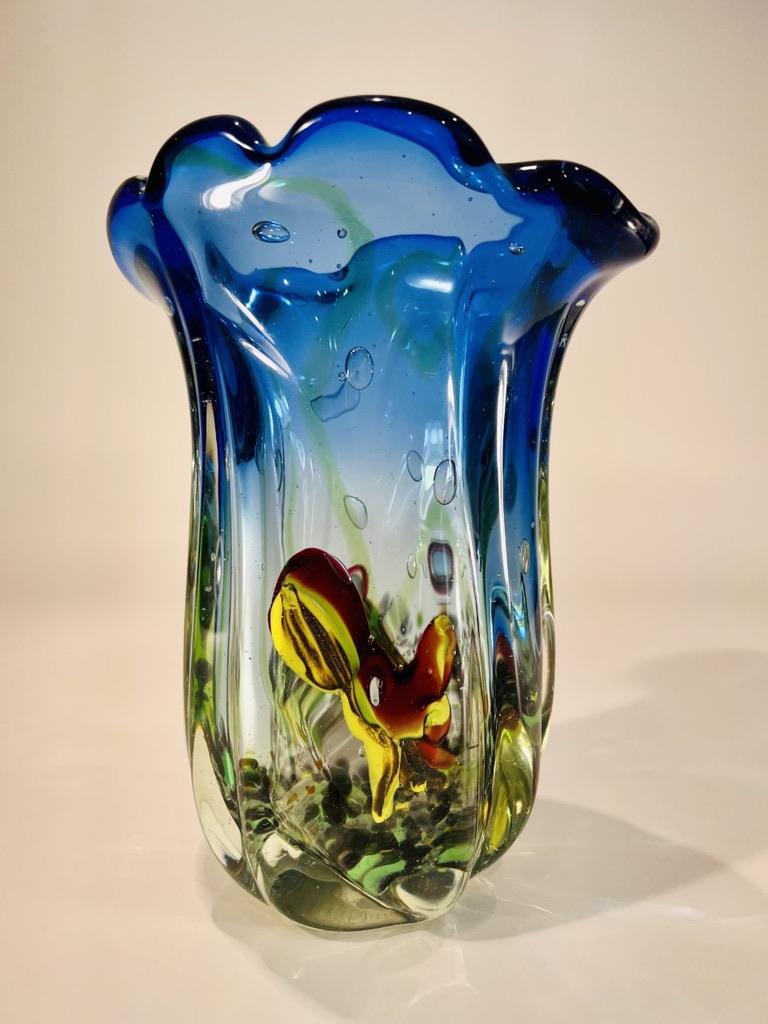 Incroyable vase de Murano des années cinq attribué à Dino Martens pour Aureliano Toso