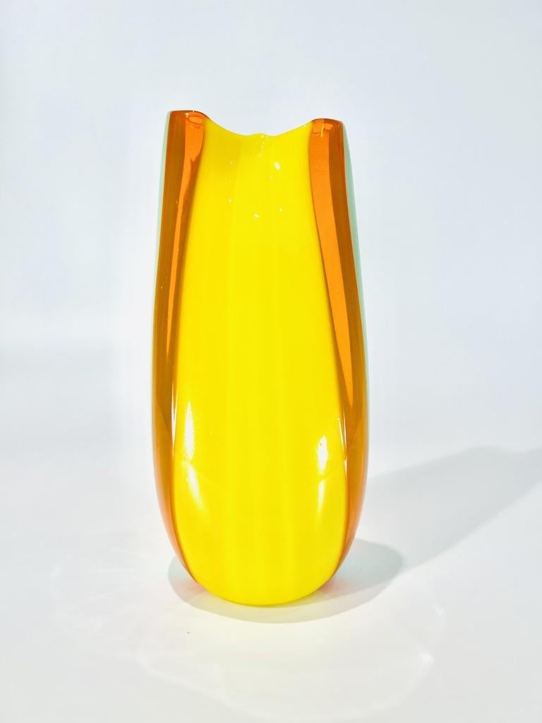 Incroyable vase en verre de Murano de 1990 réalisé par Silvanni pour Fratelli Toso