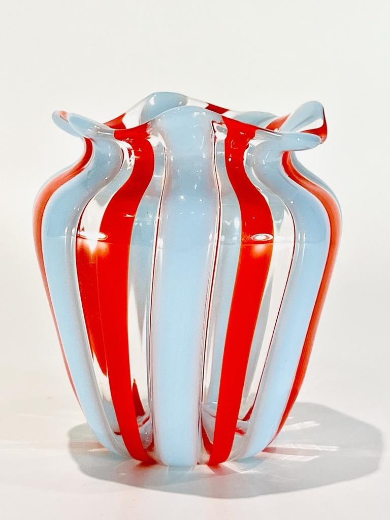 Fin du 20e siècle Vase en verre de Murano par Silvanni pour Fratelli Toso vers 1990 en vente