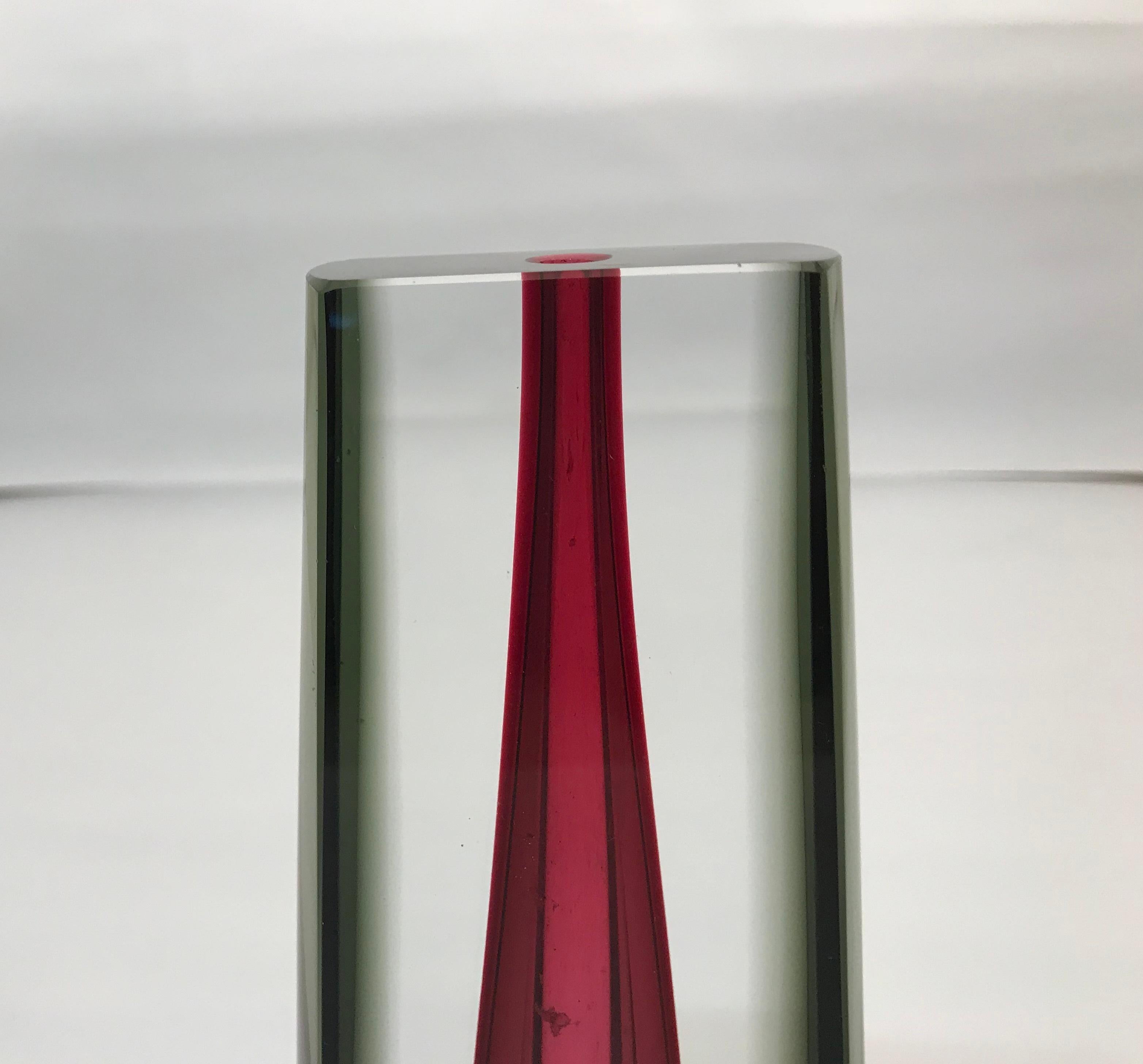 Vaso di Murano rosso, italiano, 1920 in vendita 7