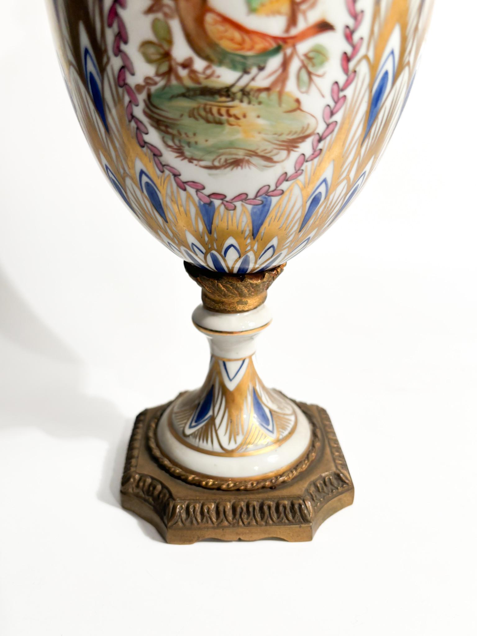 Vase in Sevres Hand-painted Porcelain and Bronze from 1800 4