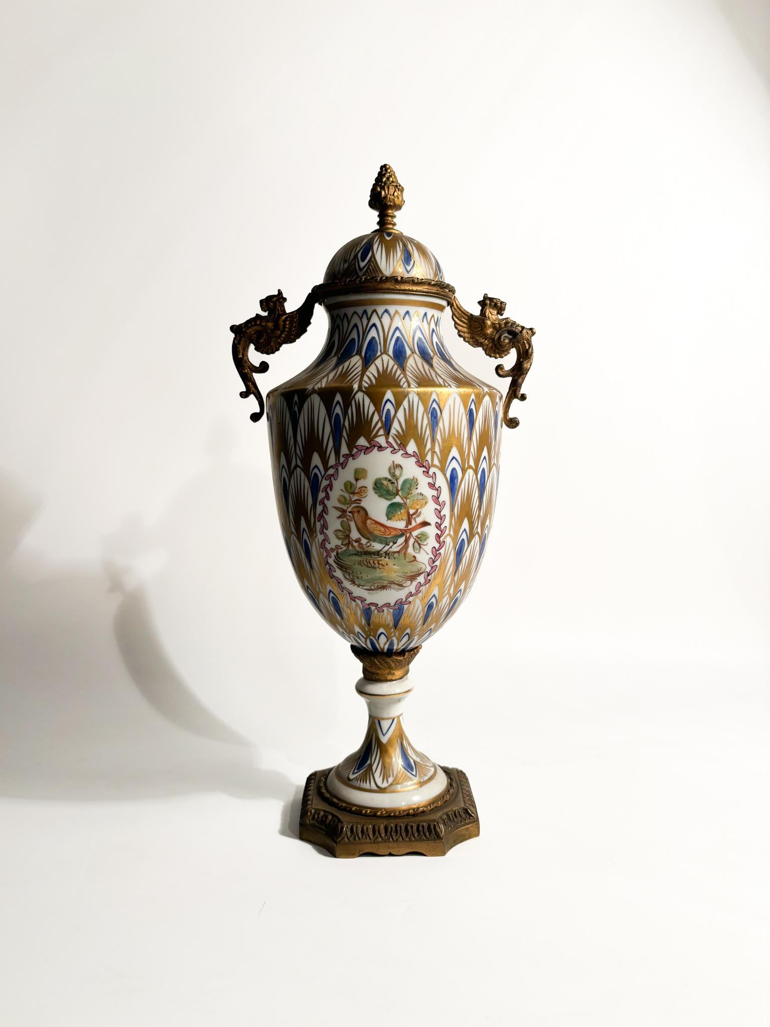 Vase in Sevres Hand-painted Porcelain and Bronze from 1800 6