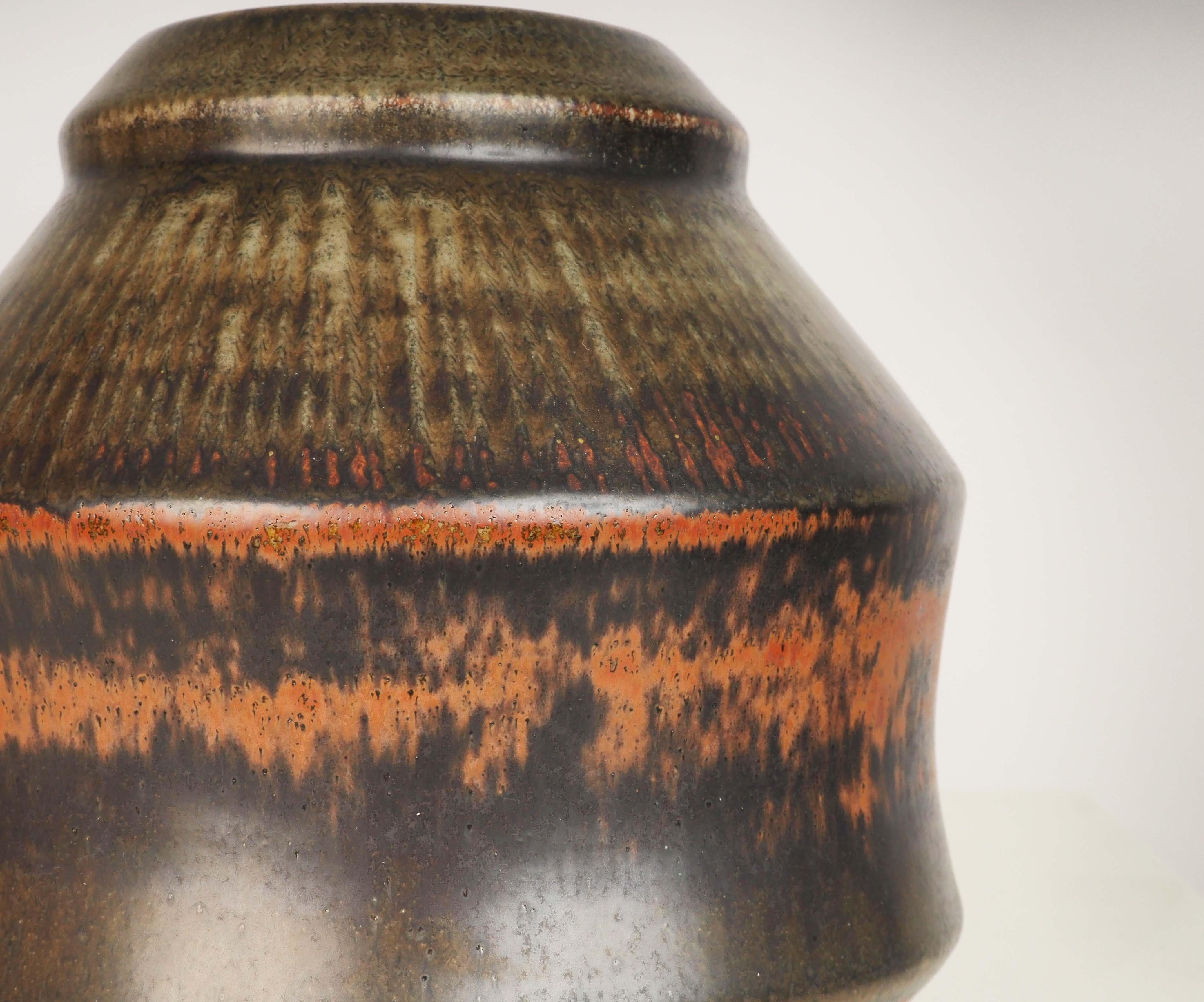 Vase in stoneware designed by Carl-Harry Stålhane for Rörstrand, Sweden. This vase was made in a limited edition.
