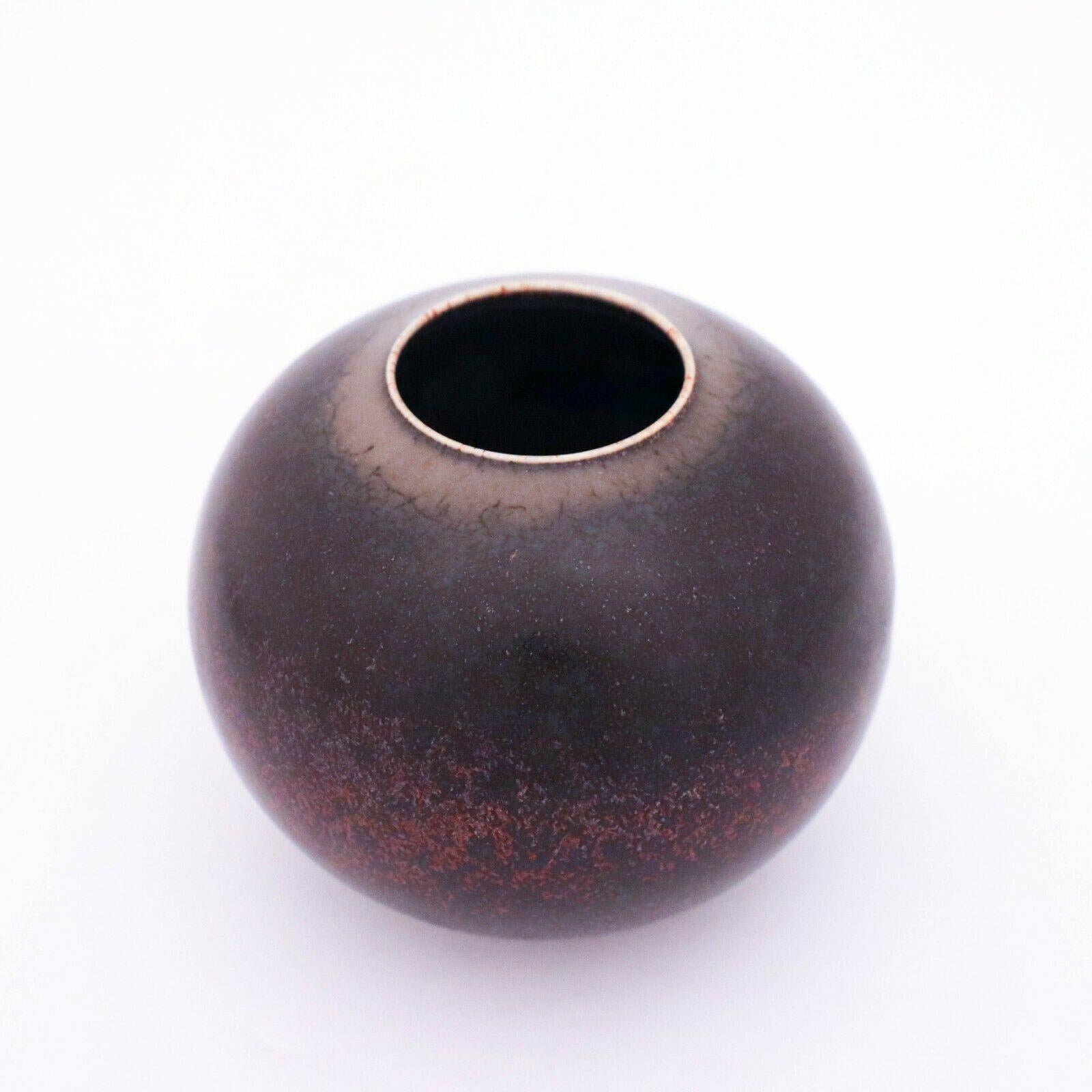 Vase aus Steingut, Stig Lindberg, Gustavsbergs Studio (Skandinavische Moderne) im Angebot