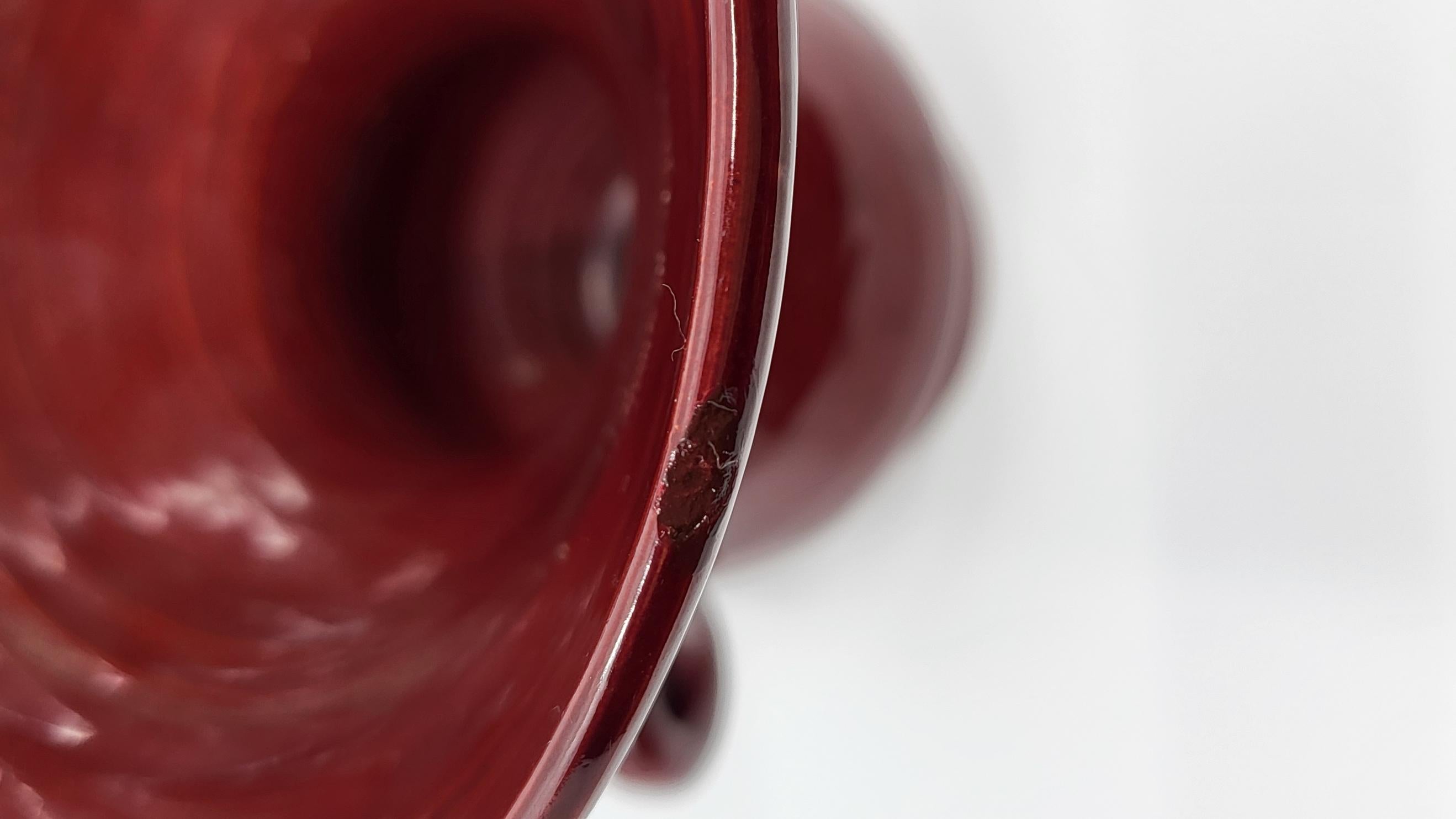 Vase à oreilles Jean Austruy en céramique rouge émaillée, Français, 1950 vintage Francés en venta