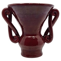 Vase à oreilles Jean Austruy en céramique rouge émaillée, Français, 1950 Used