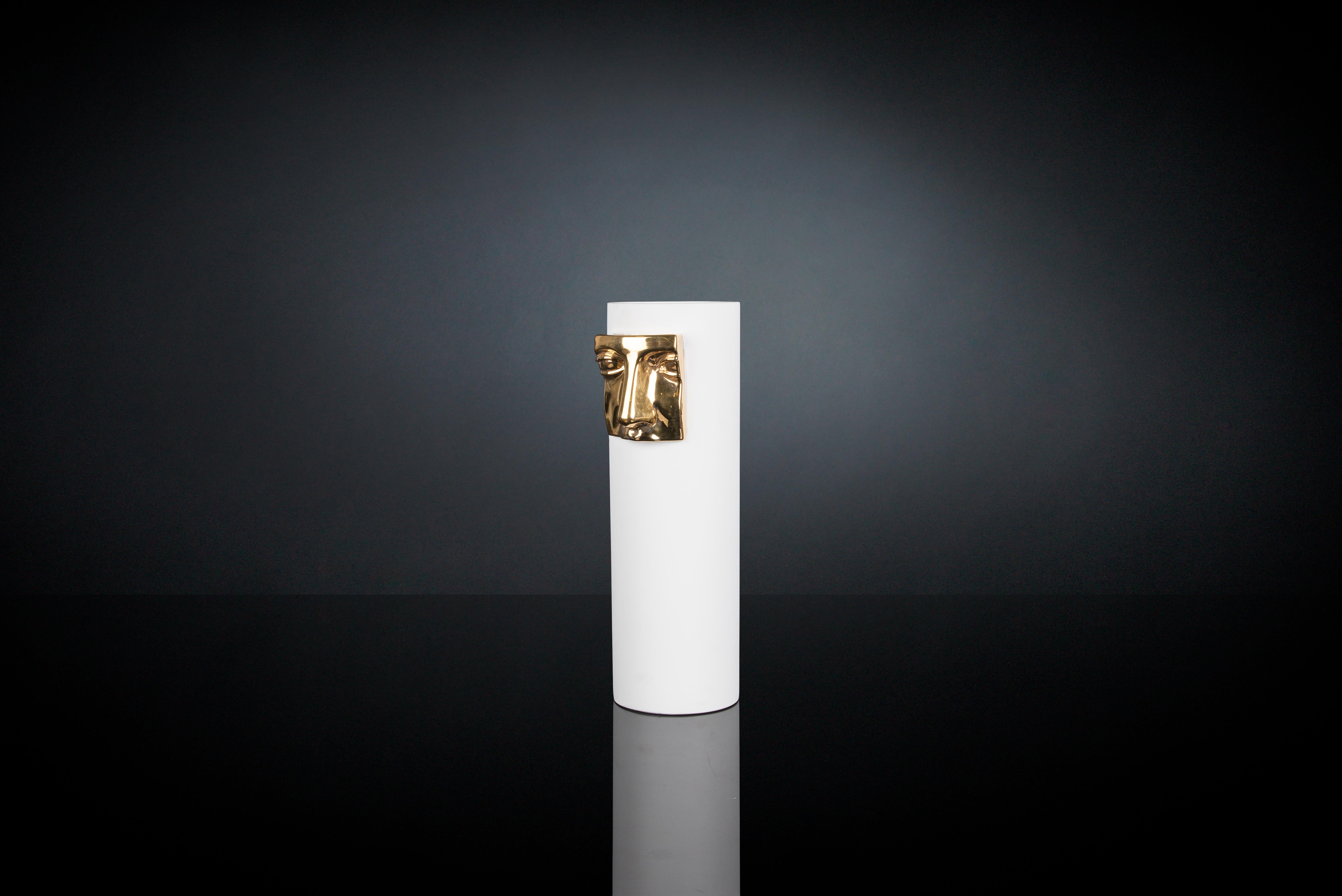 Modern Vase Juno's Nose, White and Gold Ceramic, Italy For Sale