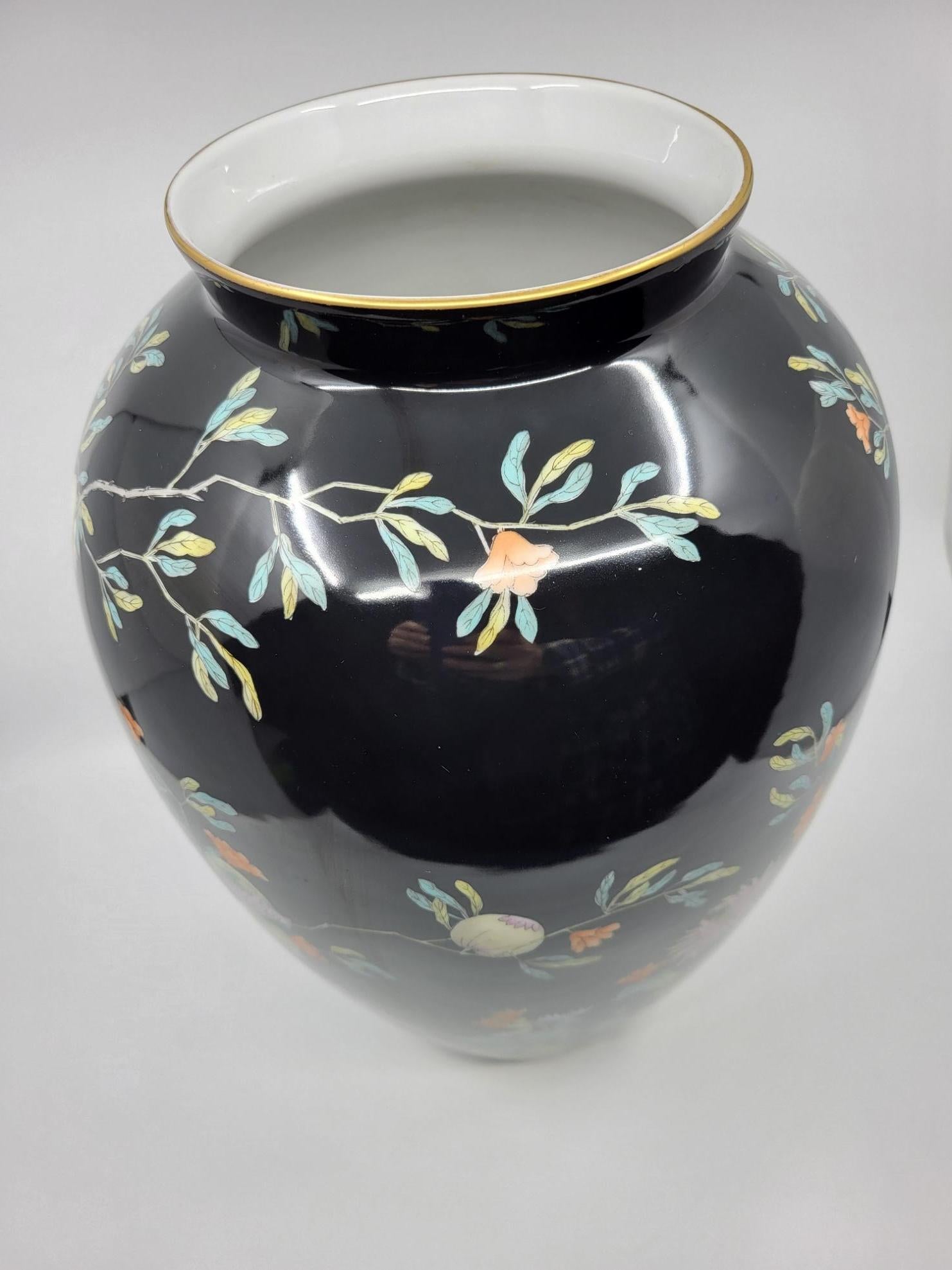 German Vase Krautheim Selb Bavaria céramique noire décor chinois Allemand 1960 Vintage For Sale