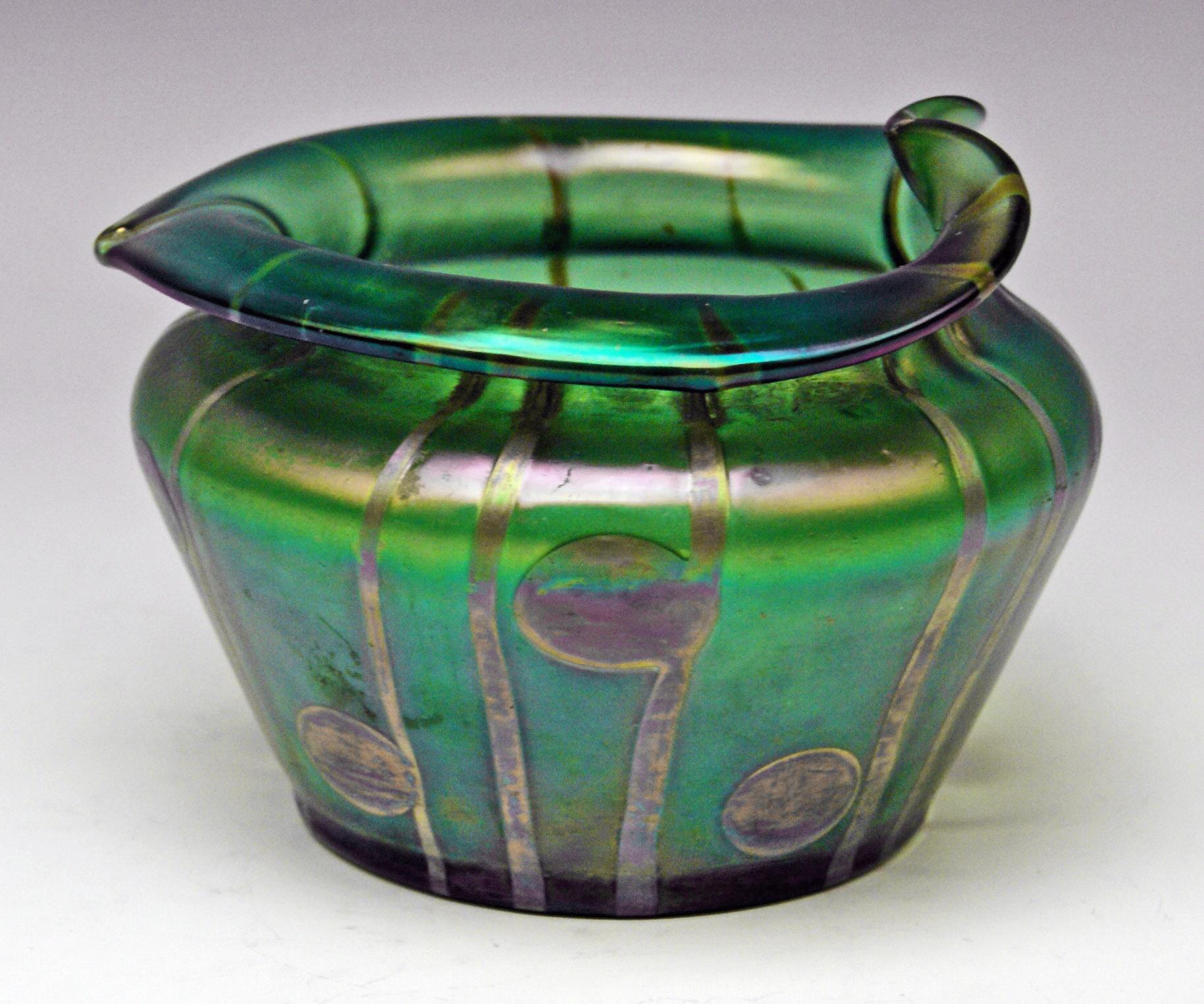 Art Nouveau Loetz vase (moss green shaded)

Made by Loetz, Klostermuehle (Klostermühle / Bohemia, Old Imperial Austria).
Manufactured circa 1900.
Decor: So-said STREIFEN UND FLECKEN (= SPOTS AND STRIPES) laid on moss-green glass:
This is a