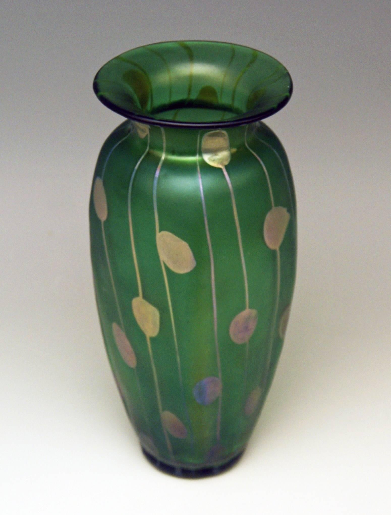 Vase Loetz Bohemia Art Nouveau Decor Spots and Stripes Kolo Moser, circa 1900 In Excellent Condition In Vienna, AT