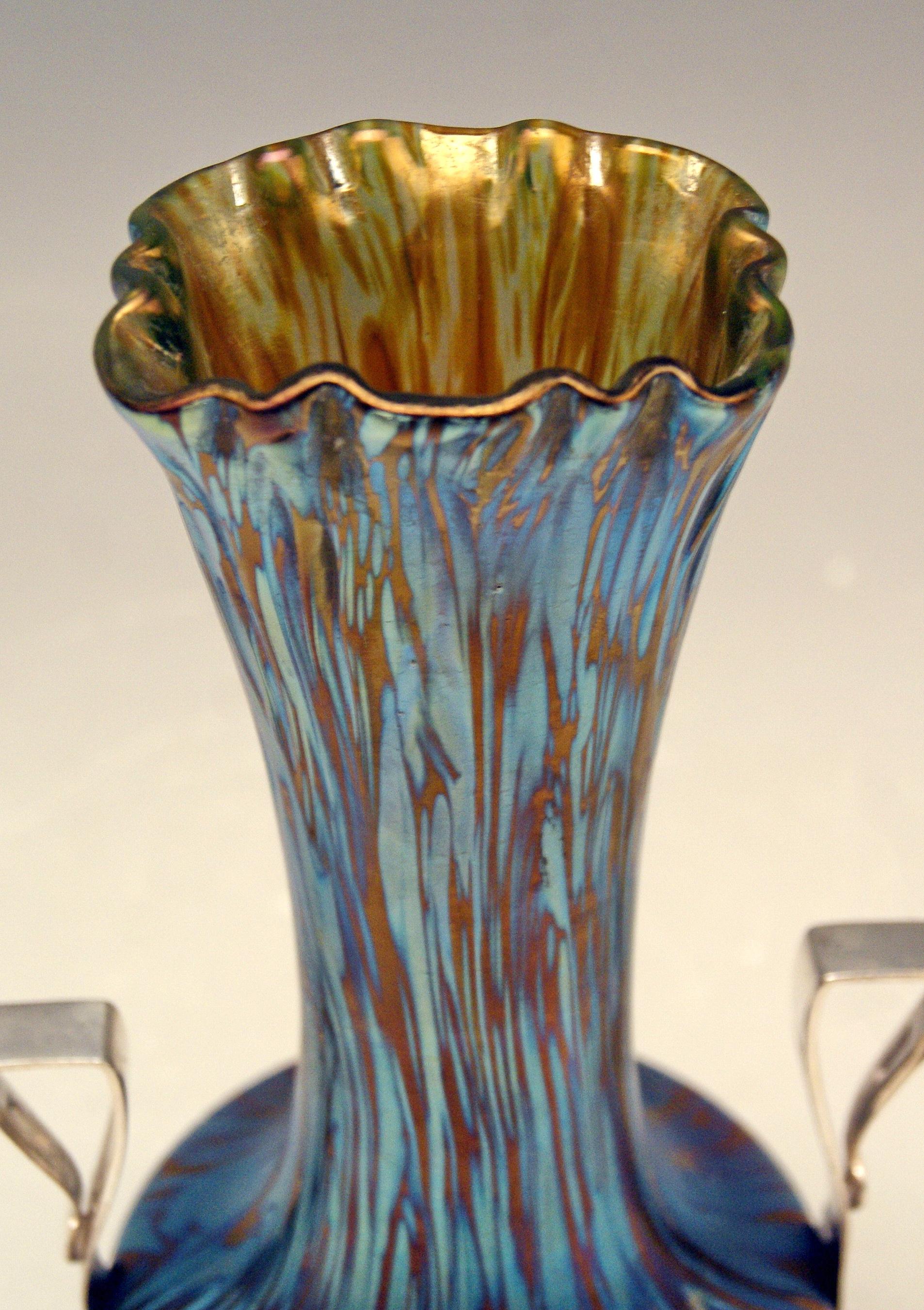 Late 19th Century Vase Loetz Widow 85-3693 for Bakalowits PG 7766 Blue Vienna Silver Mounting 1900