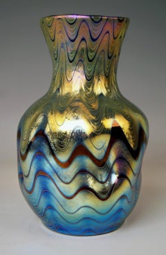 Vase Loetz Widow Klostermuehle Bohème Art Nouveau Phaenomen Genre 6893 c.1900