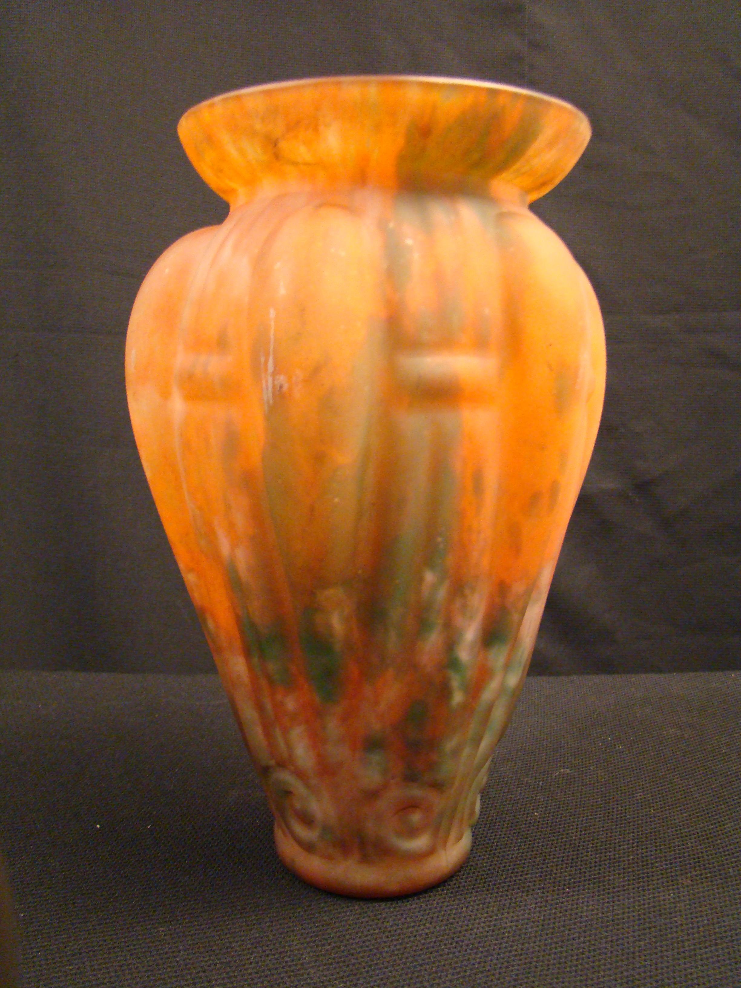 Vase Lorrain, hergestellt in Frankreich, 1926 im Angebot 7