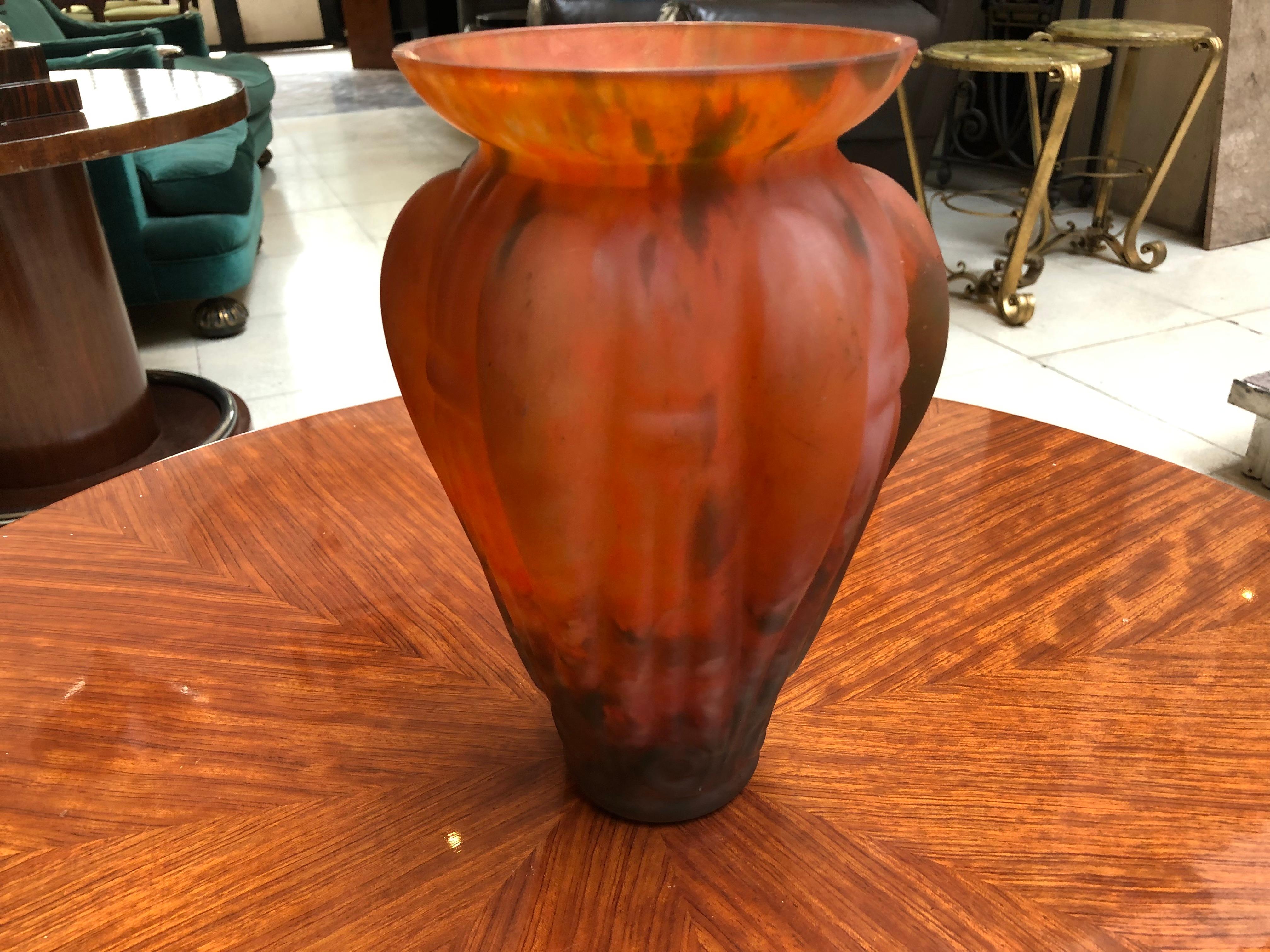 Glass Vase Lorrain, Made in France, 1926 For Sale