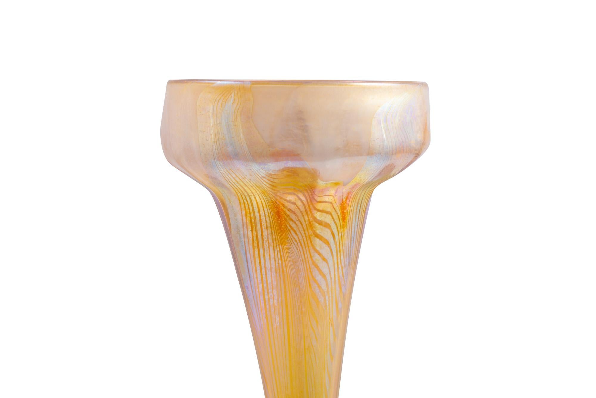 Vase Louis Comfort Tiffany schillerndes Favrile-Glas 1896 Orange Jugendstil (Art nouveau) im Angebot