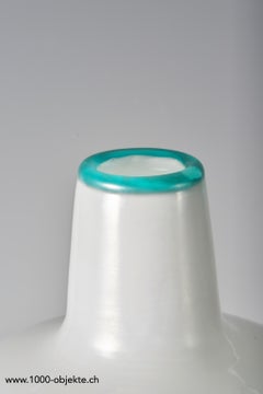 Vase made of Lattimo glass with concentric murrine glass rings;