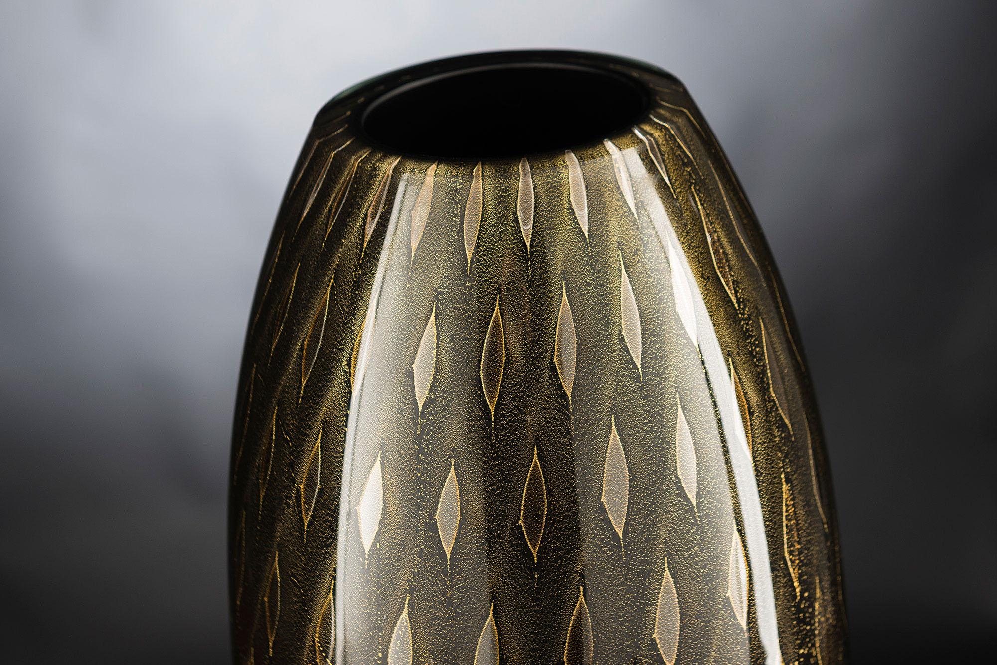 Modern Vase Mocenigo Fat Big, Muranese Glass, Gold 24-Karat and Black, Italy For Sale