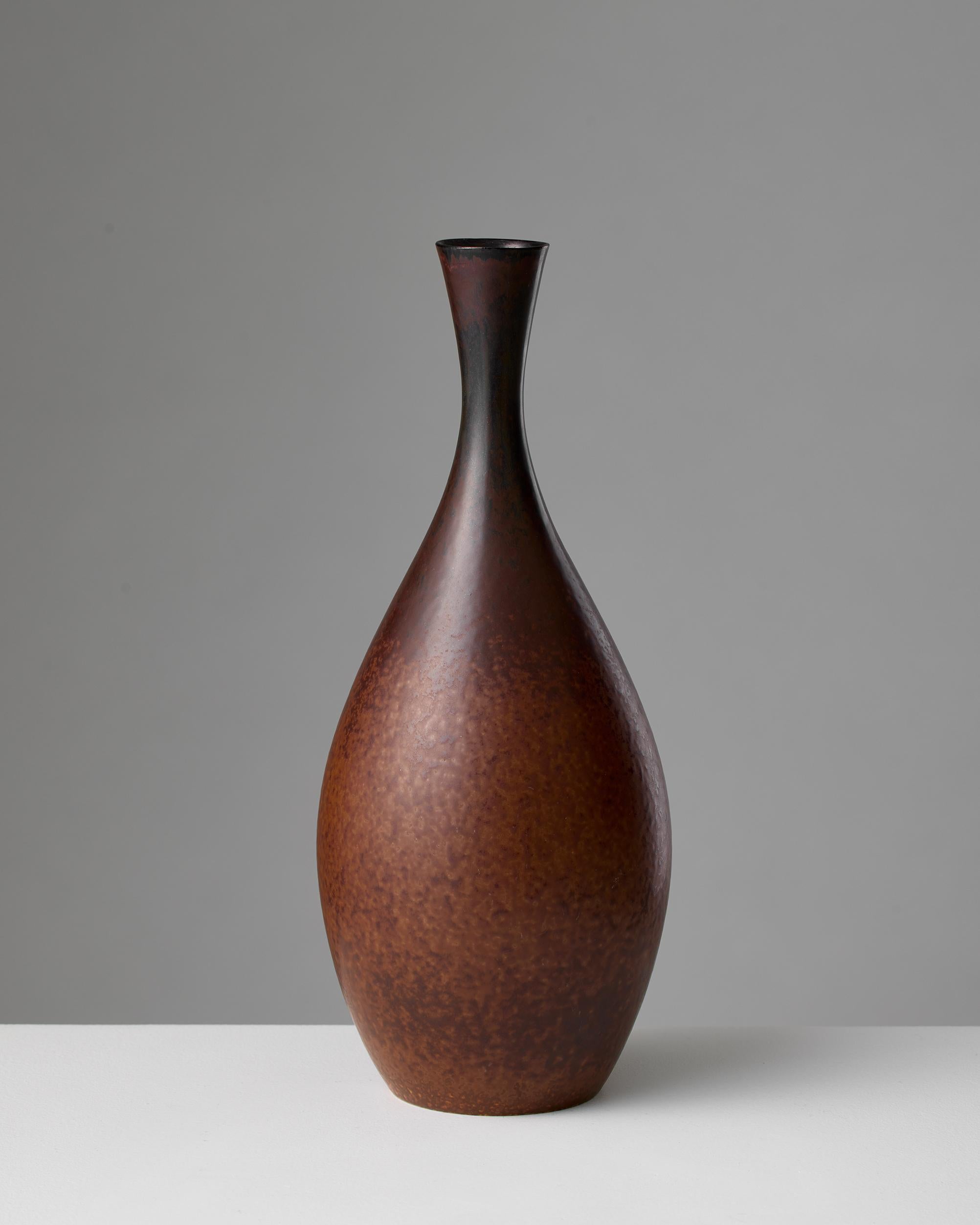 Suédois Vase, modèle SYA, Design/One Carl-Harry Stålhane, Rörstrand Suède, années 1960 en vente