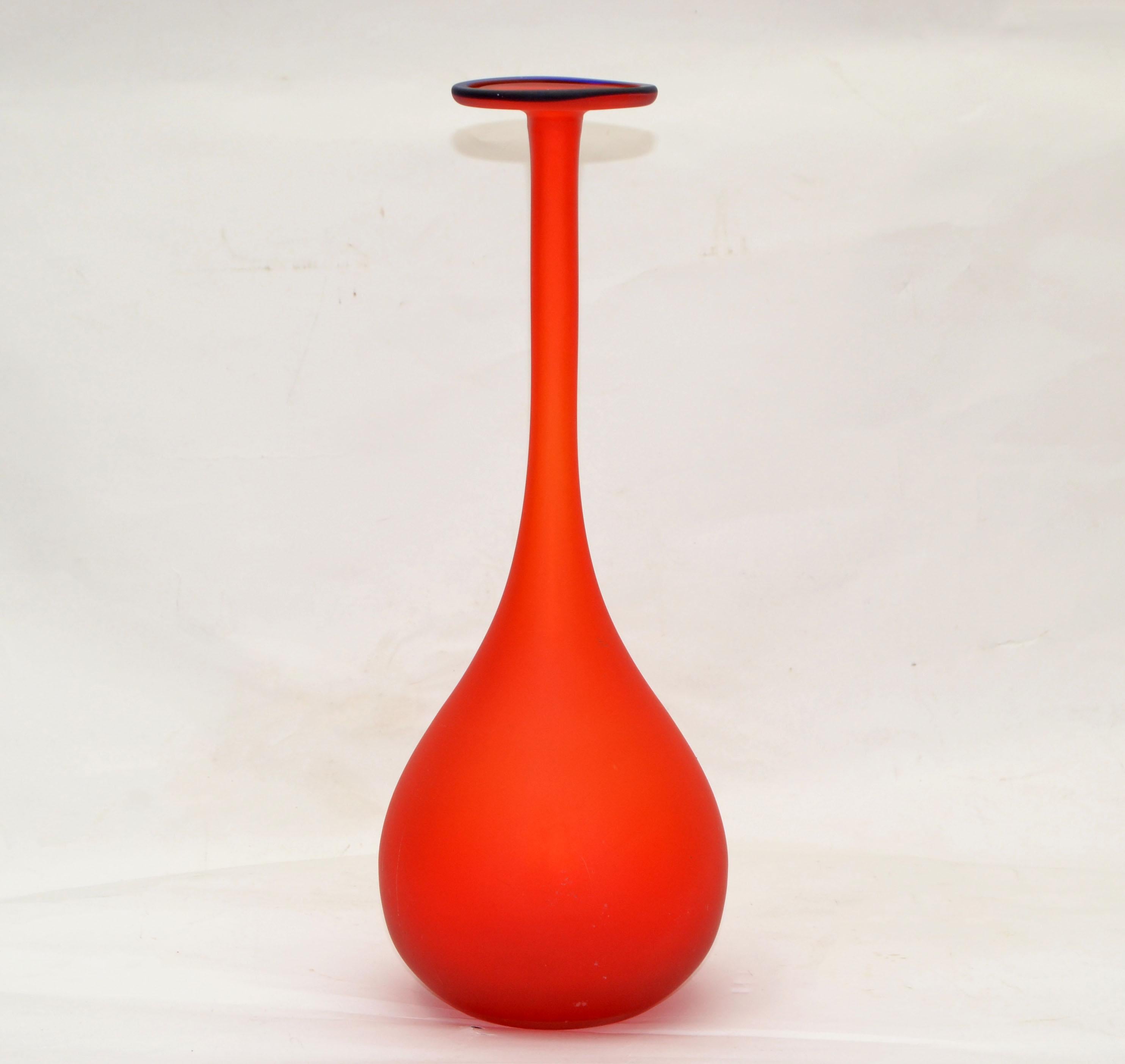 Carlo Moretti Style Mid-Century Modern satin glass bud vase, vessel in translucent red with a blue opening.
Very beautiful and clean design.

 