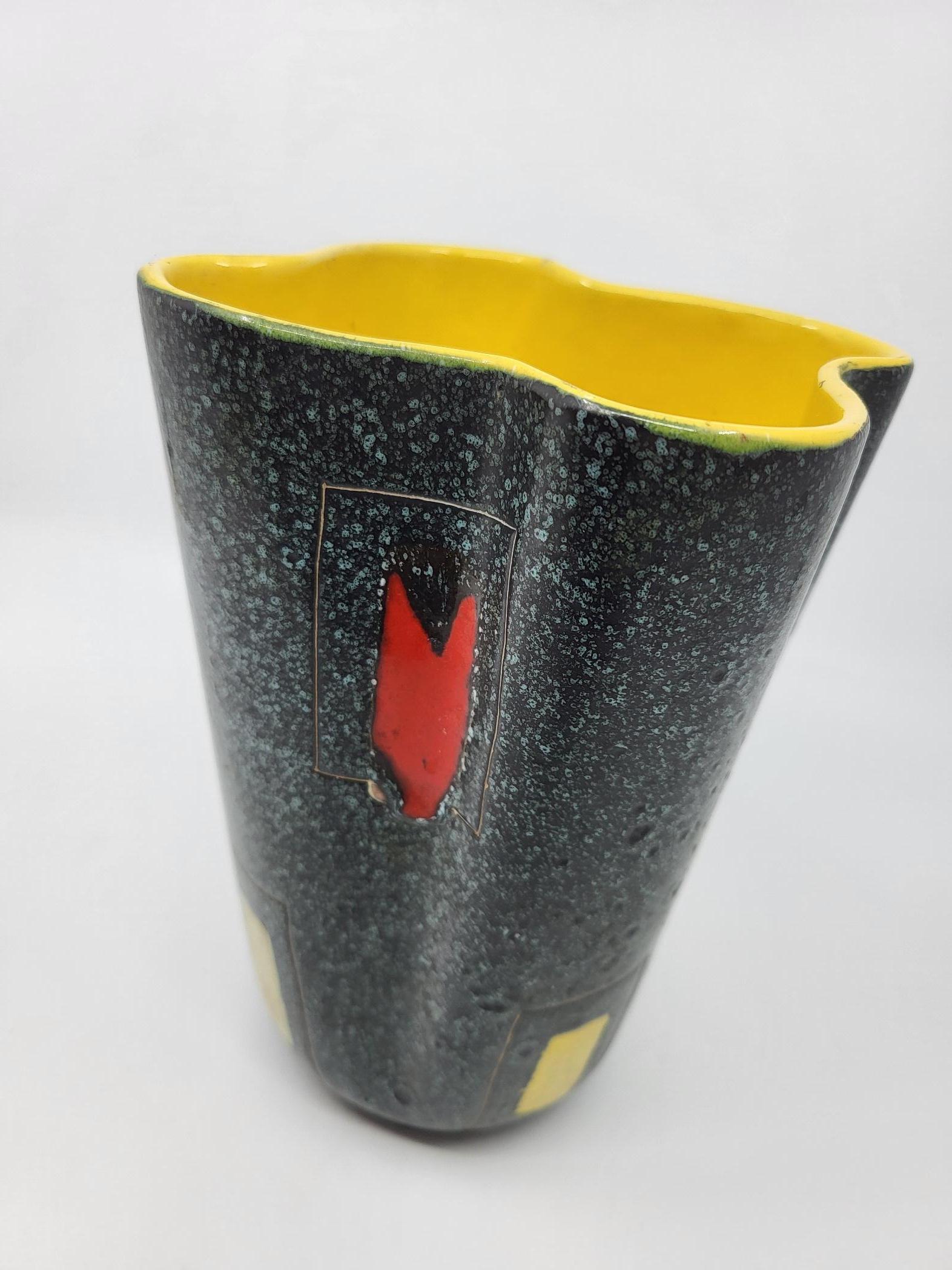 Mid-Century moderno Vaso mouchoir Poët-laval in céramique granité multicolore Francia 1950 in vendita