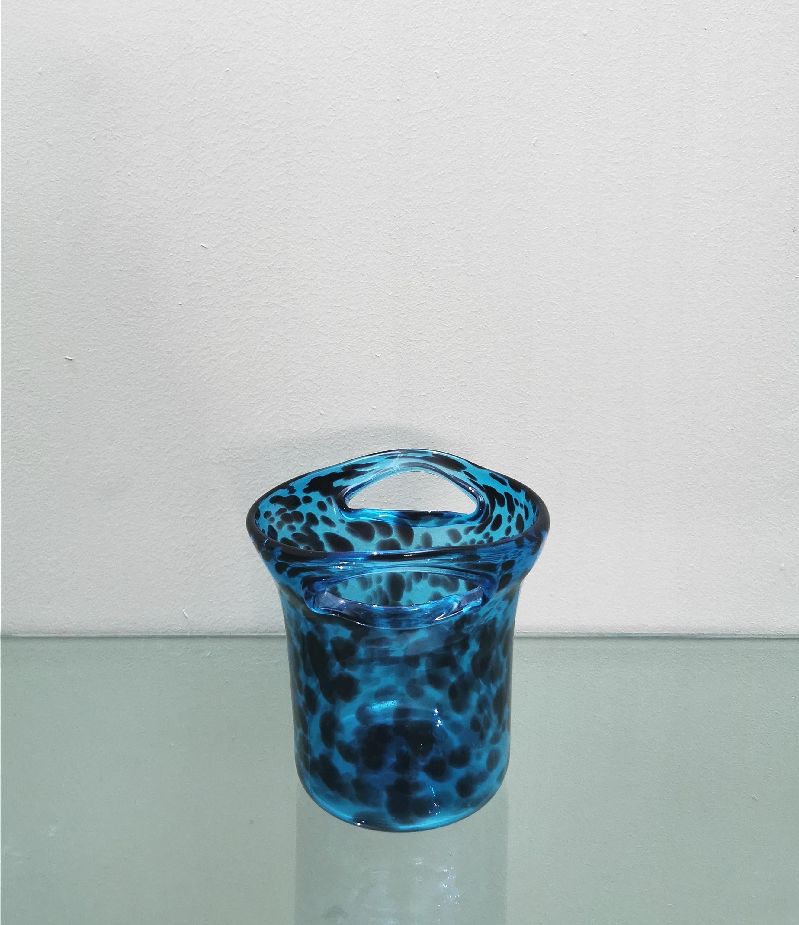 Vase Murano Glass Black Blue Decorative Object Midcentury Italian Design 1960s In Good Condition For Sale In Palermo, IT