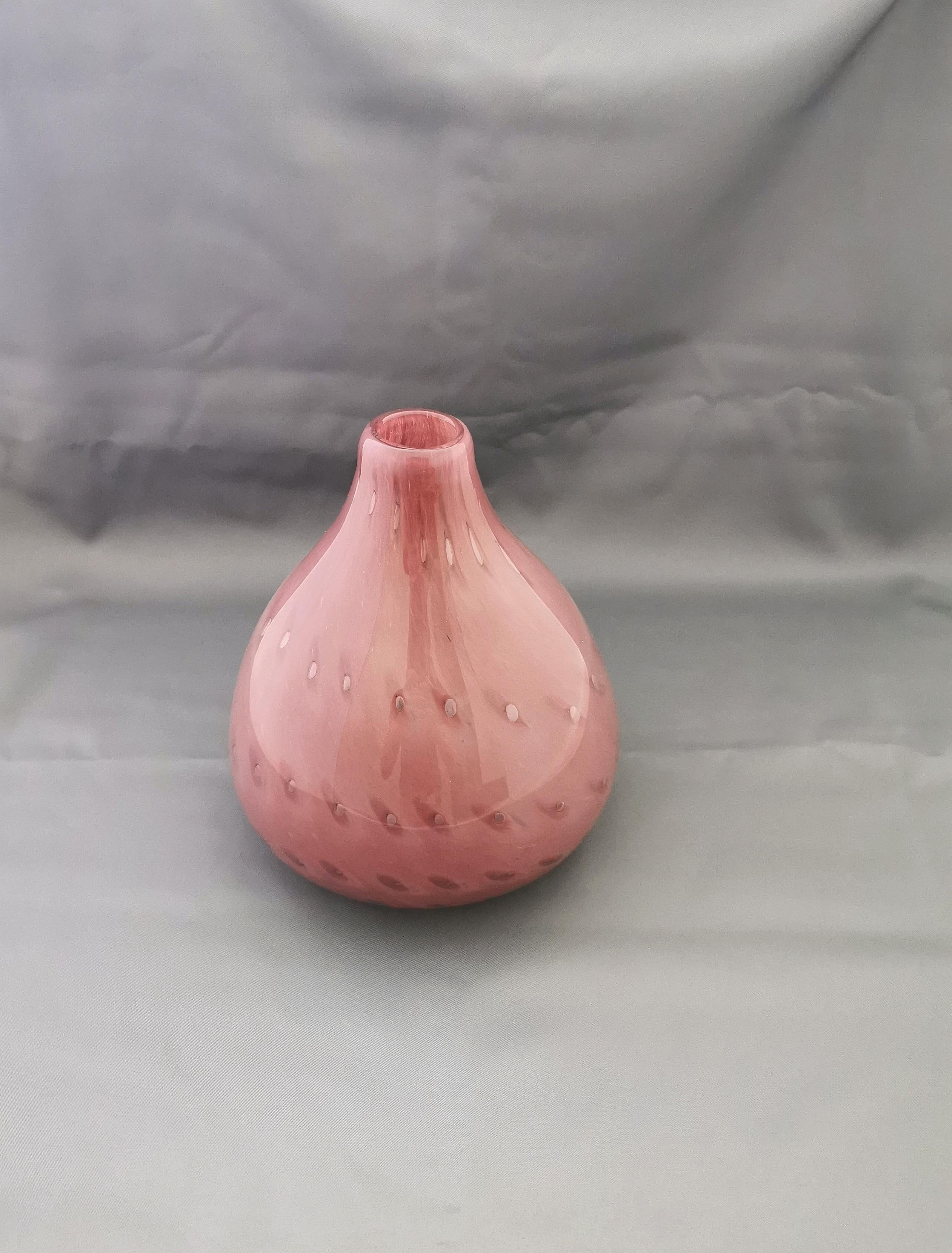 Mid-Century Modern Vase Murano Glass Pink Decorative Object Italian Design, 1970s For Sale