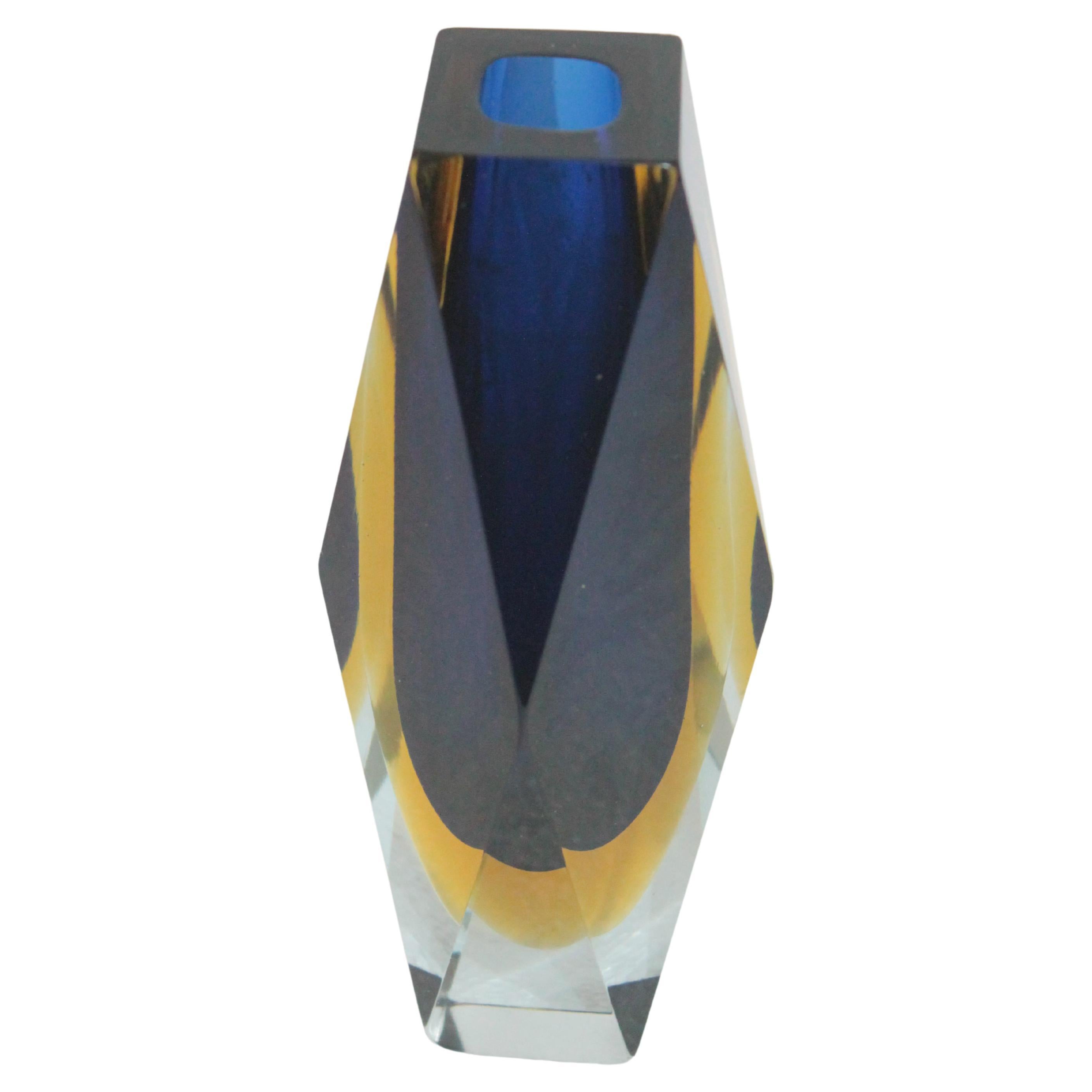 Vase Murano Glass Seguso Flavio Poli 1960s Artglass "Sommerso"