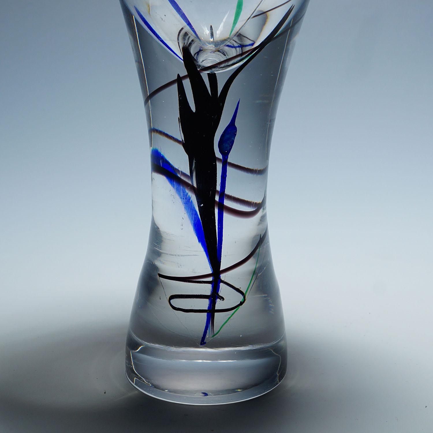 Hand-Crafted Vase of the Abstracta Series, Vicke Lindstrand for Kosta, Sweden 1950s For Sale