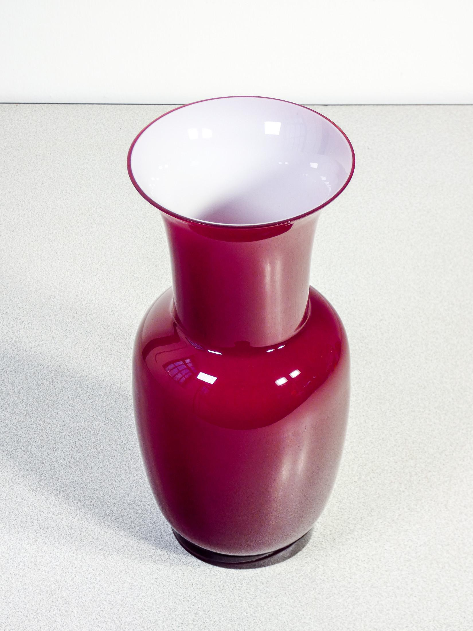 Late 20th Century Vase Opalino Signed Venini, Original Design by Paolo Venini, Red Version