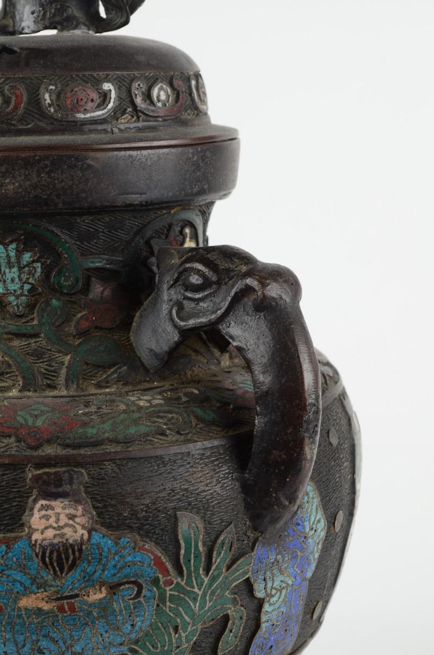 Chinoiserie Vase or Censer with Fu Dog on the Lid, Bronze, Cloisonné Enamel, 18-19th Century For Sale