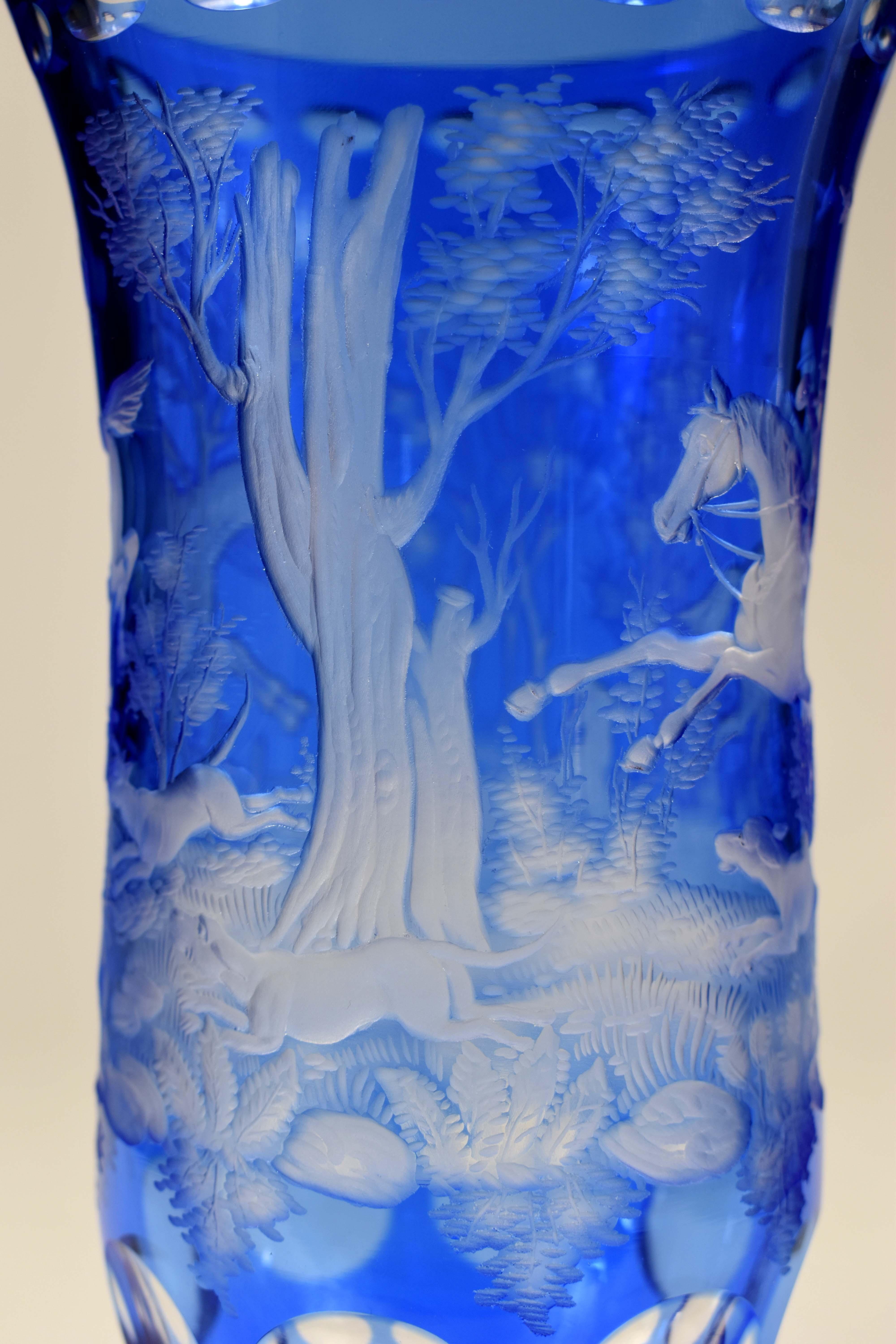 Vase Overlay blue Engraved motif ‘‘ fox hunting ‘‘ Bohemian Glass ¨video¨ In Good Condition In Nový Bor, CZ