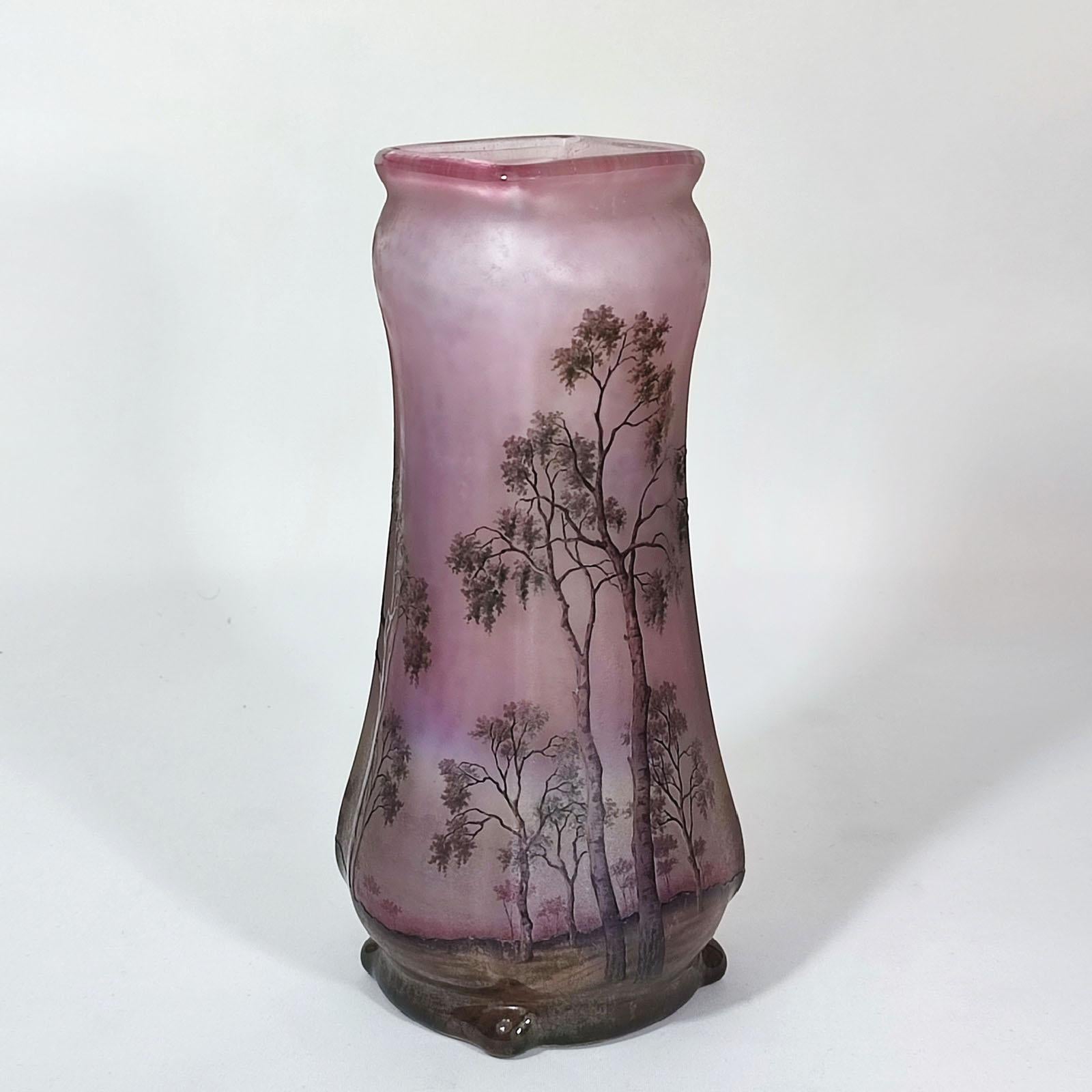 Vase Paysage de Verre - Frühlingslandschaft von Daum Nancy, frühe 1900er Jahre (Art nouveau) im Angebot