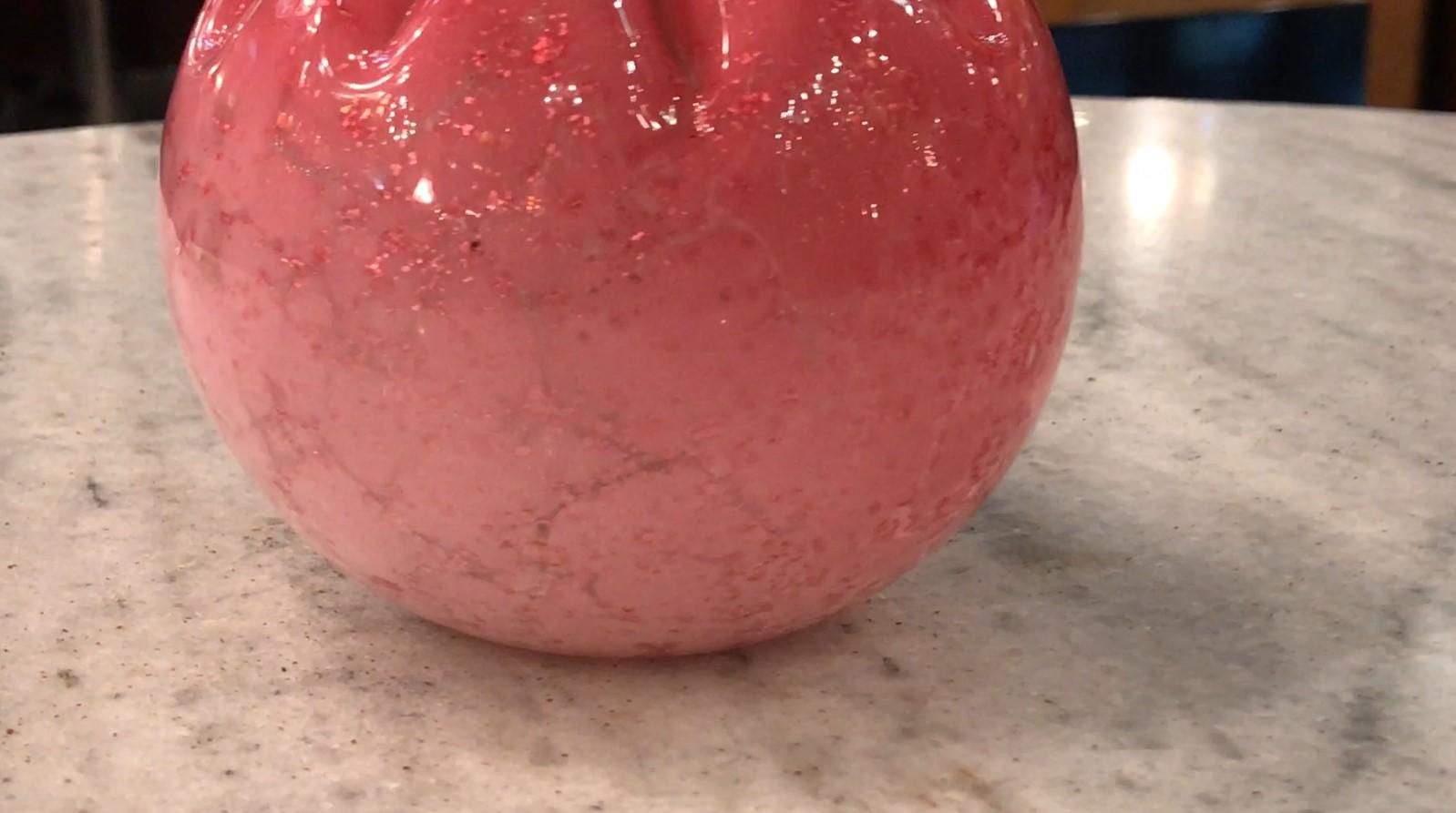 Vase pink , circa 1920 For Sale 8