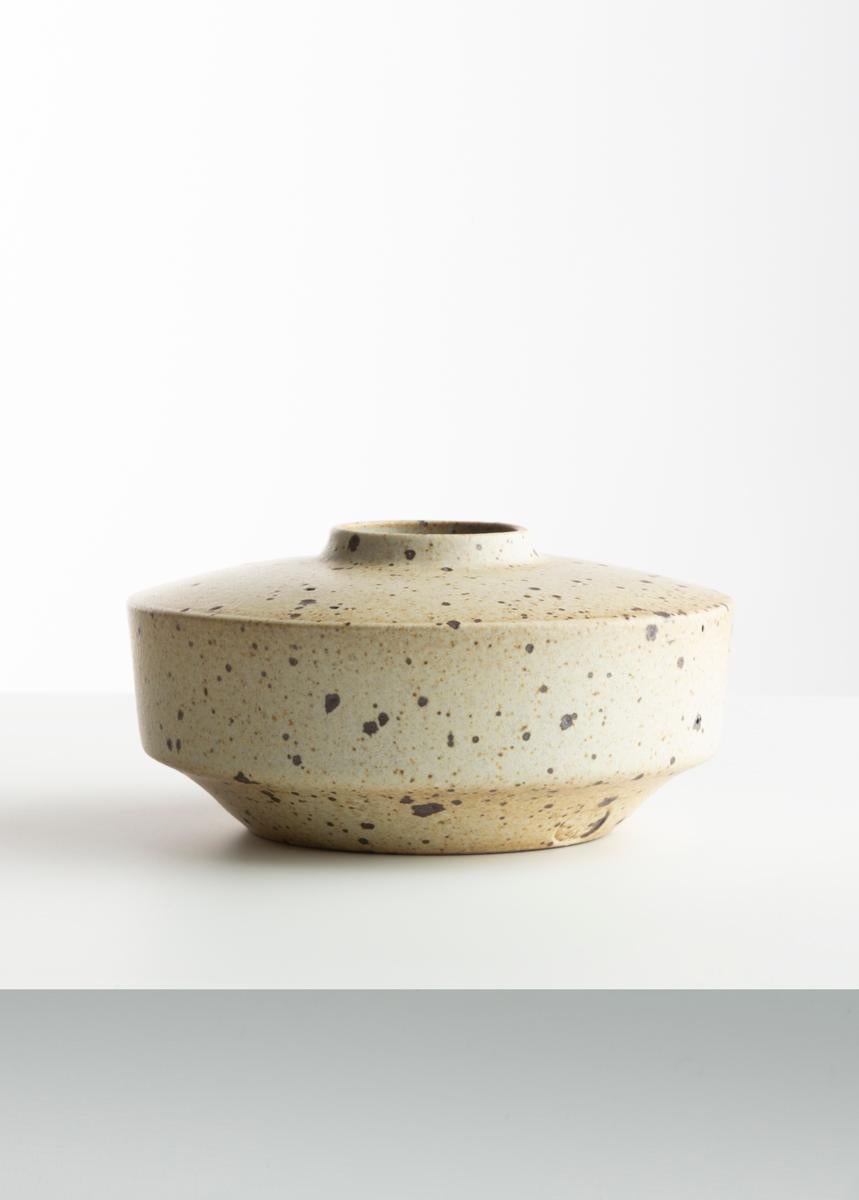 Grès Vase plat de Robert The Deblander en vente
