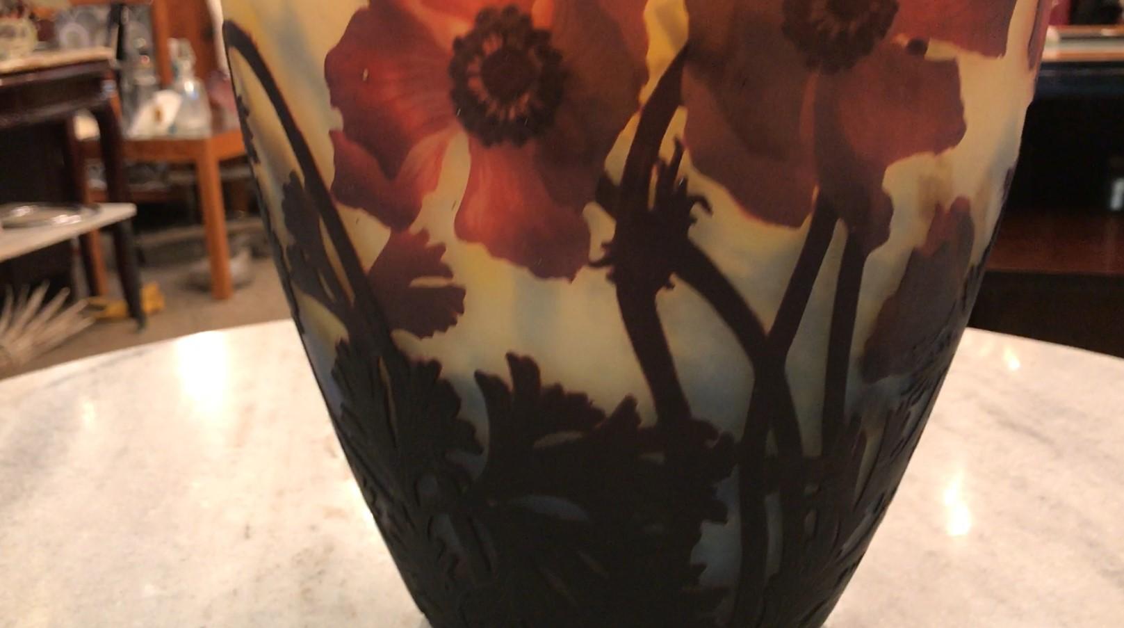 Vase ( Poppies Flowers) , Sign: Muller Fres Luneville, Jugendstil, Art Nouveau For Sale 8