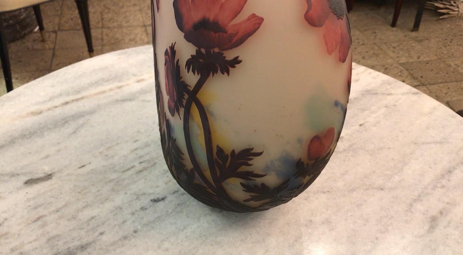 Vase ( Poppies Flowers) , Sign: Muller Fres Luneville, Jugendstil, Art Nouveau For Sale 9