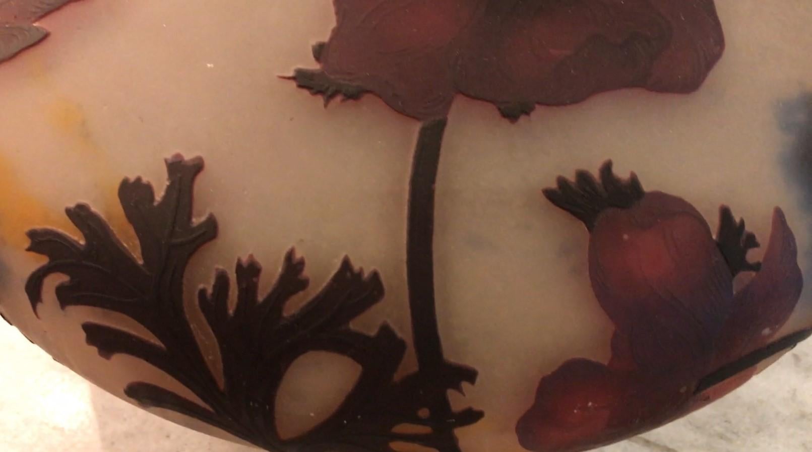 Vase ( Poppies Flowers) , Sign: Muller Fres Luneville, Jugendstil, Art Nouveau For Sale 13