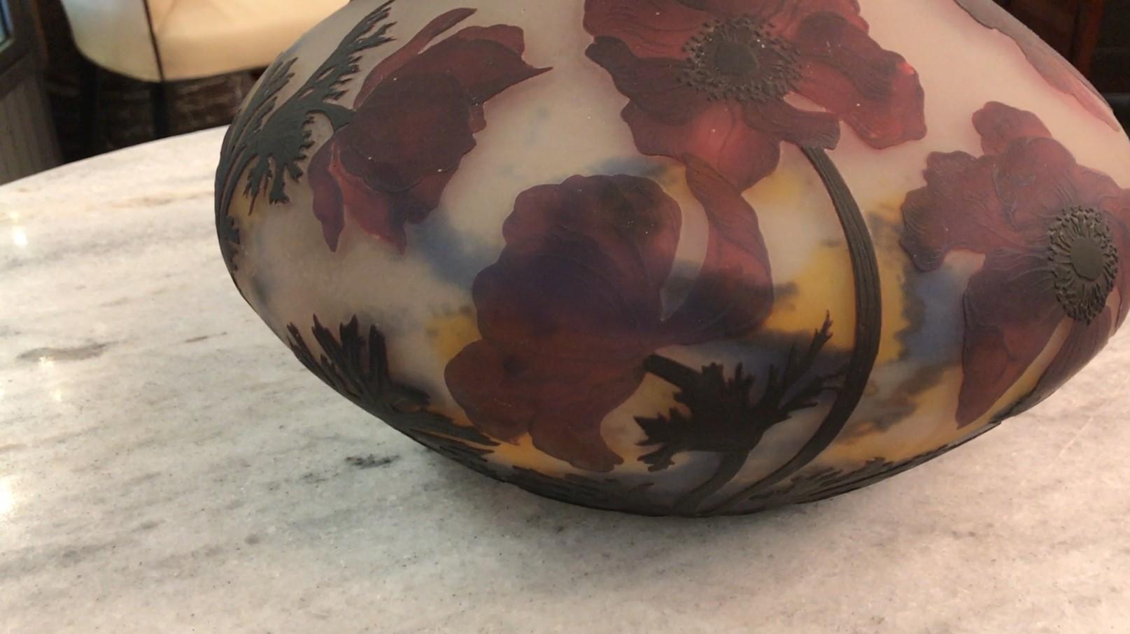 Vase ( Poppies Flowers) , Sign: Muller Fres Luneville, Jugendstil, Art Nouveau For Sale 14