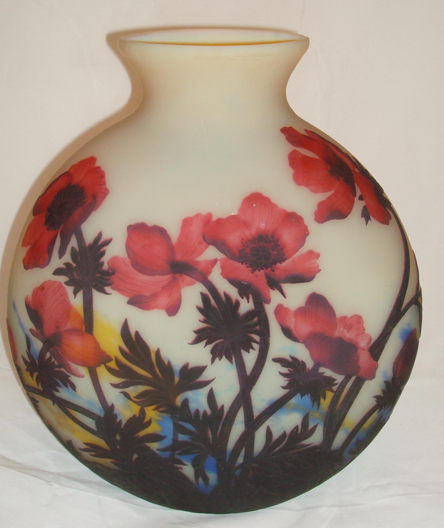 Vase ( Poppies Flowers) , Sign: Muller Fres Luneville, Jugendstil, Art Nouveau In Good Condition For Sale In Ciudad Autónoma Buenos Aires, C