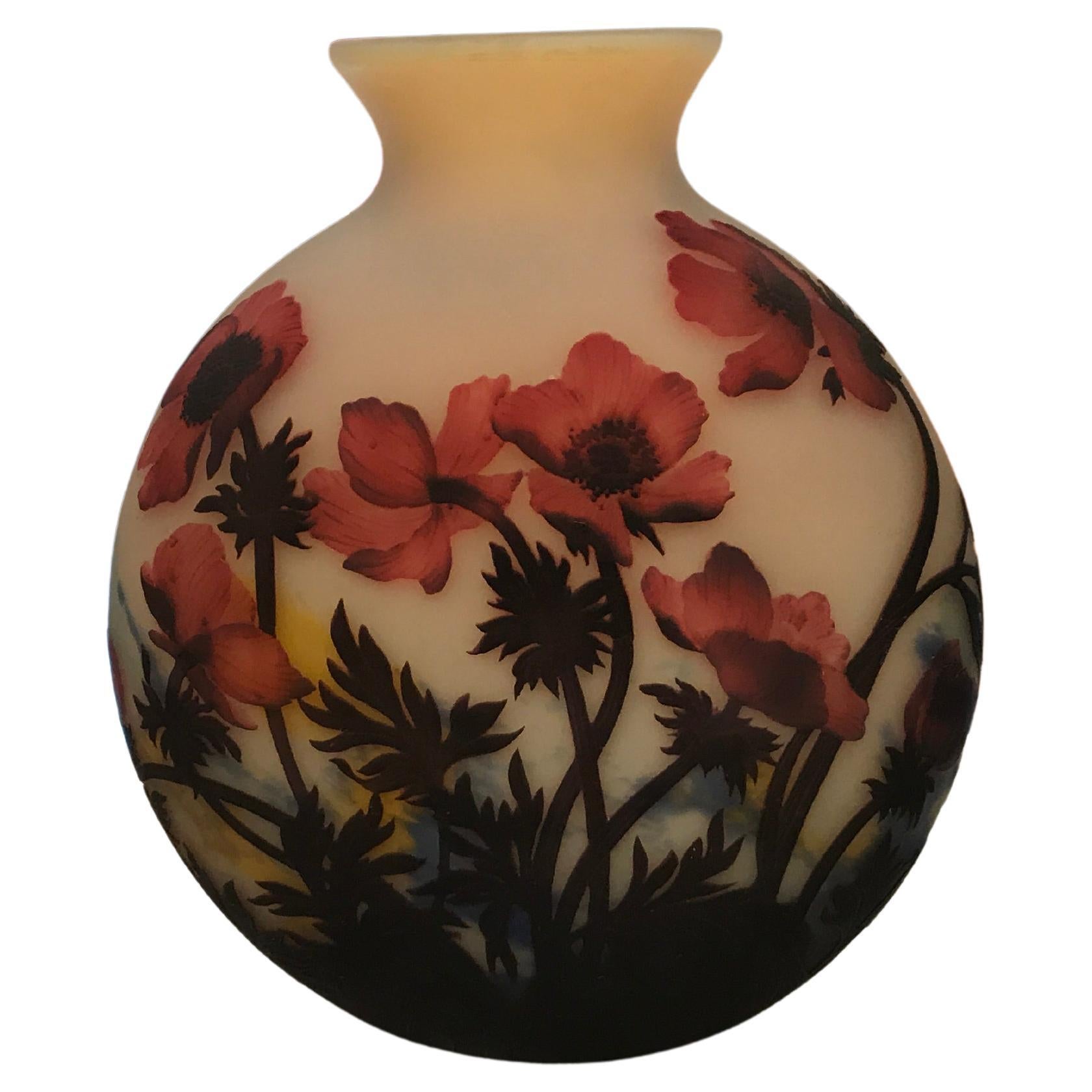 Vase ( Poppies Flowers) , Sign: Muller Fres Luneville, Jugendstil, Art Nouveau