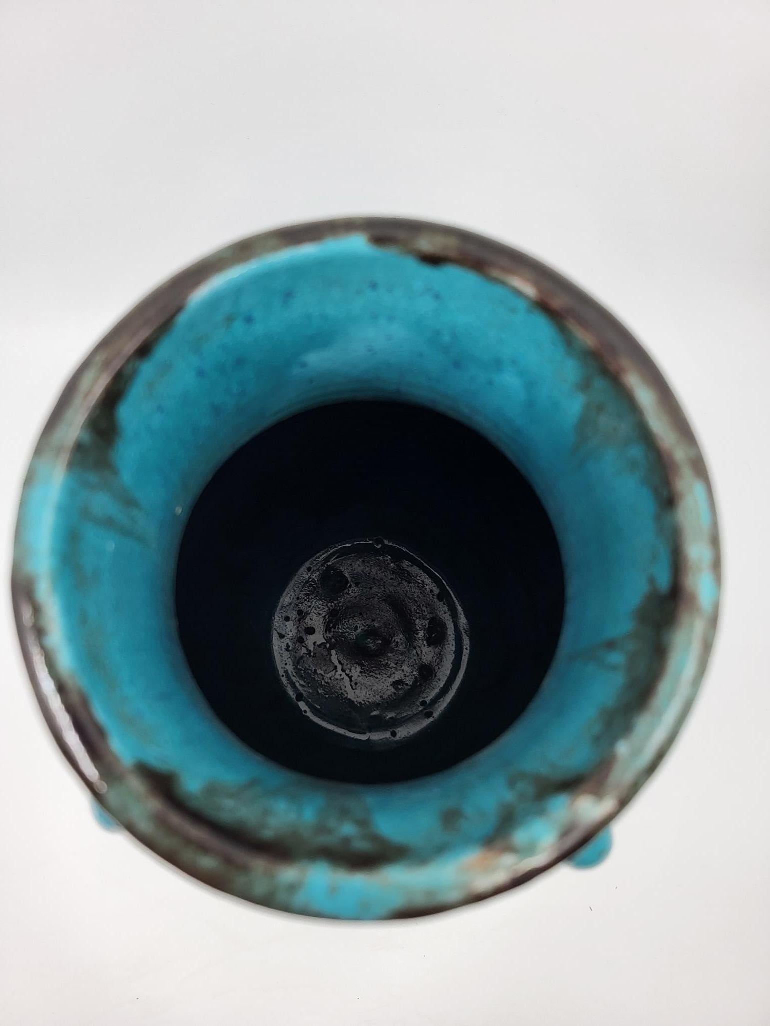 Vase Primavera Colette Guéden en céramique bleu Francais Art Déco 20th Century For Sale 3