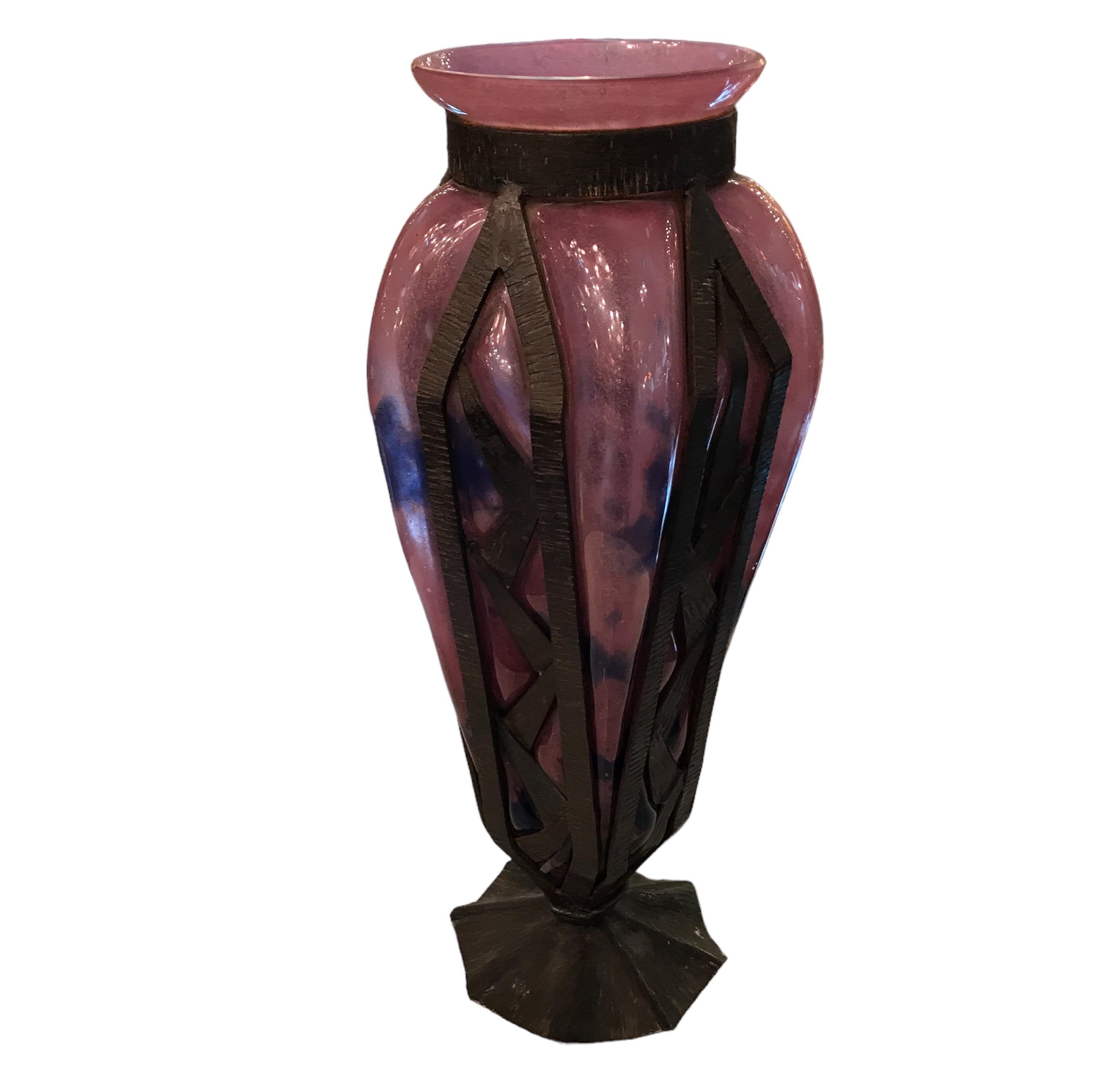  Vase Schneider with iron For Sale 9