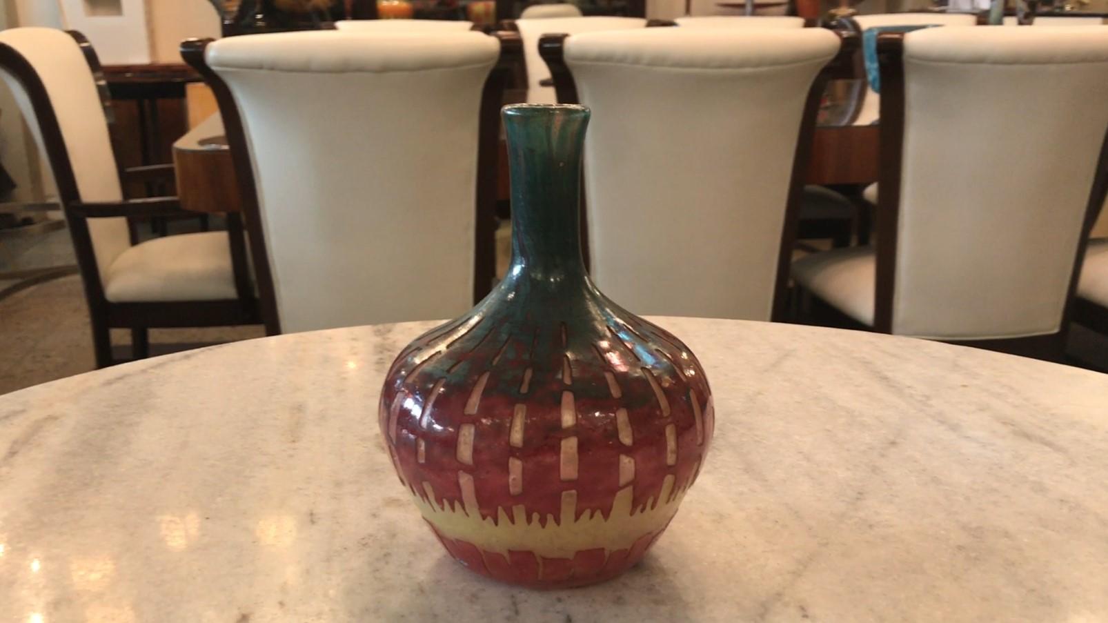 Art Deco  Vase Schneider With the symbol of candy or French flag, (Chickoree), 1920 For Sale