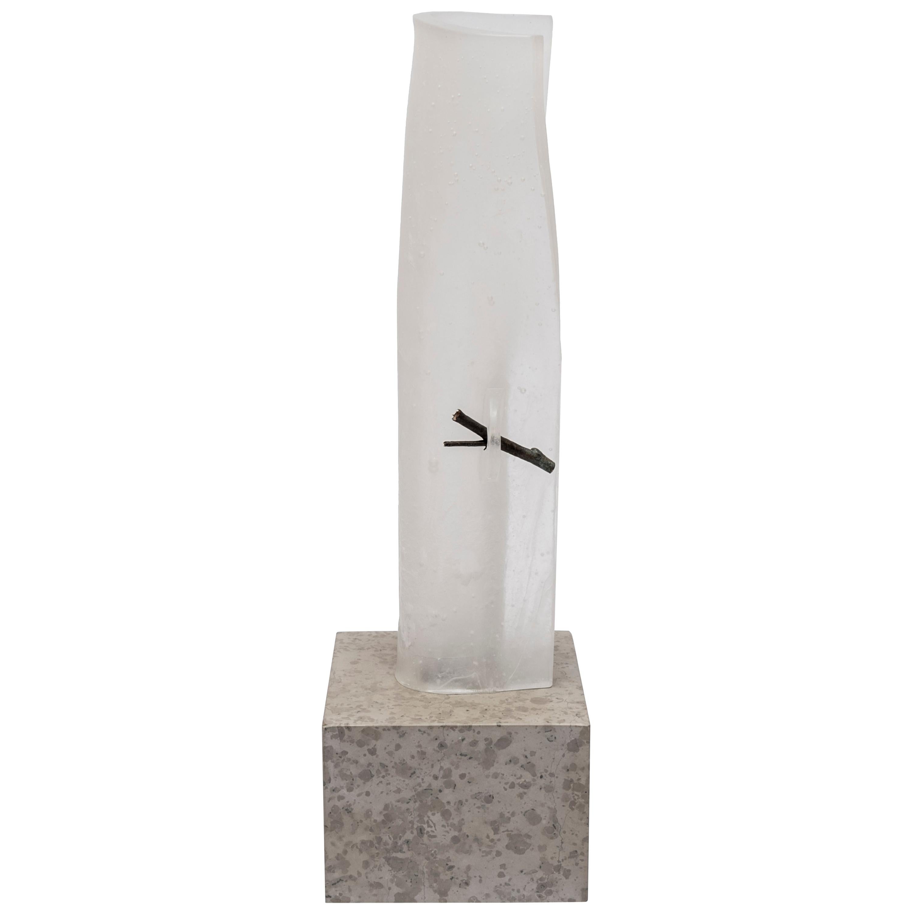 Sculpture de vase en verre dépoli et base en marbre de Georges Stahl en vente